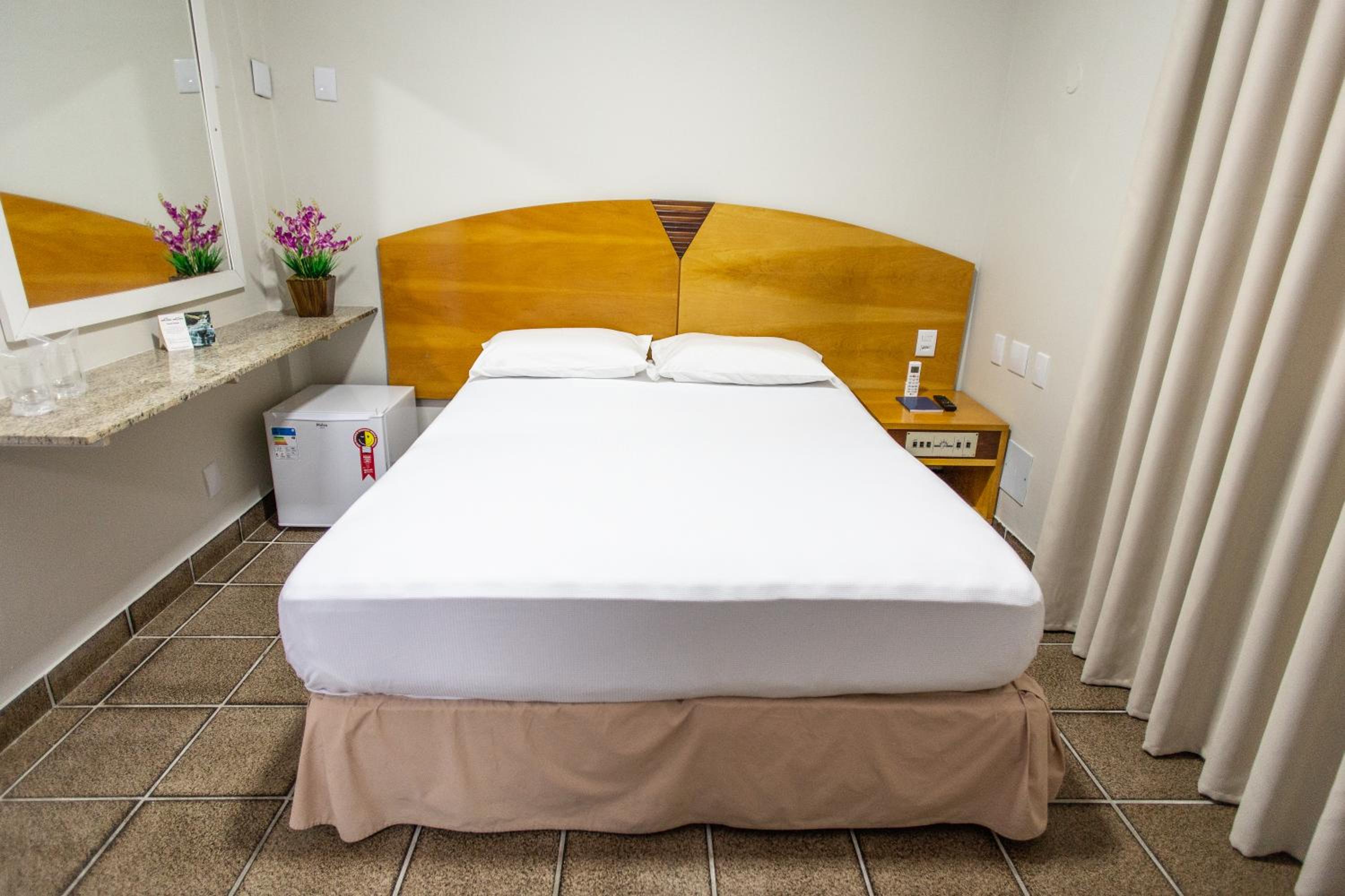 Standard Double or Twin Room photo 1