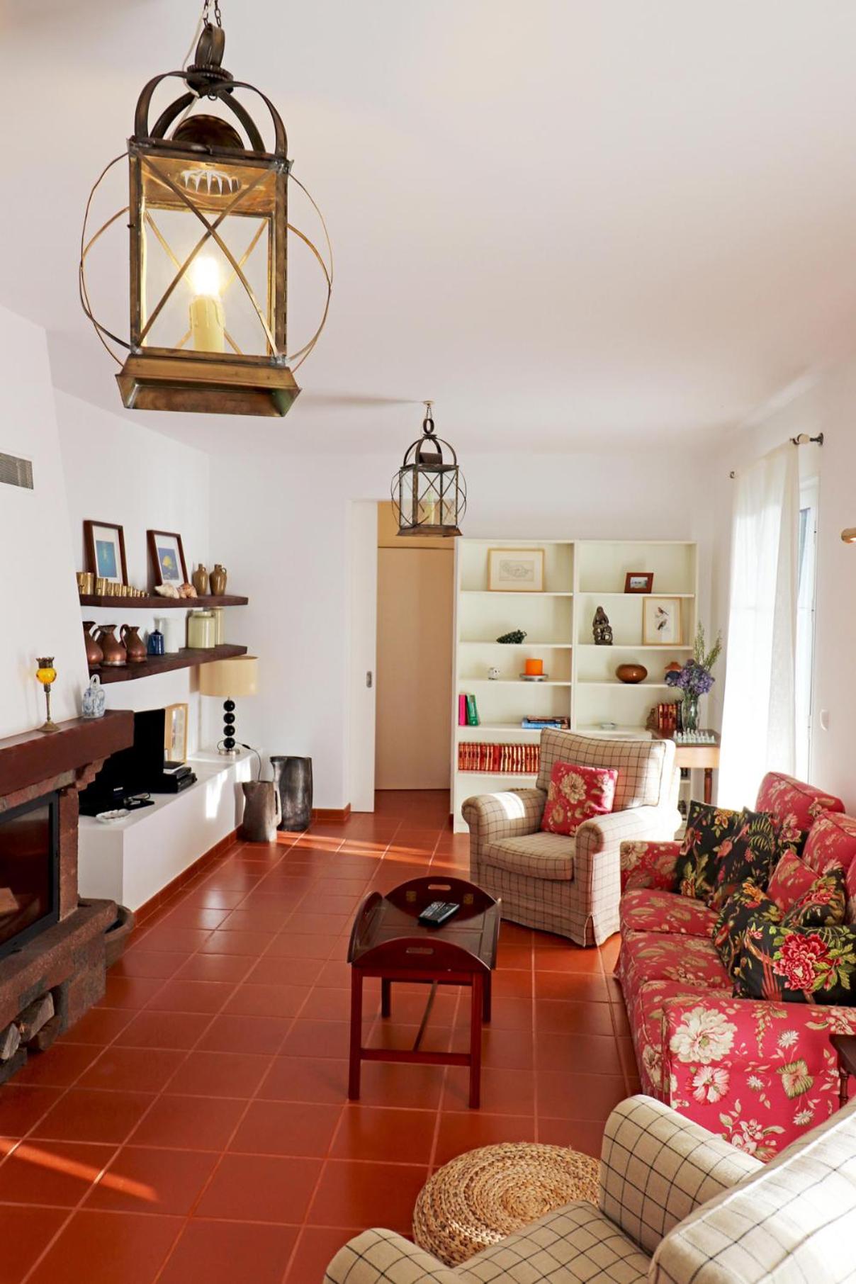 Three-Bedroom Villa with Private Pool photo 3