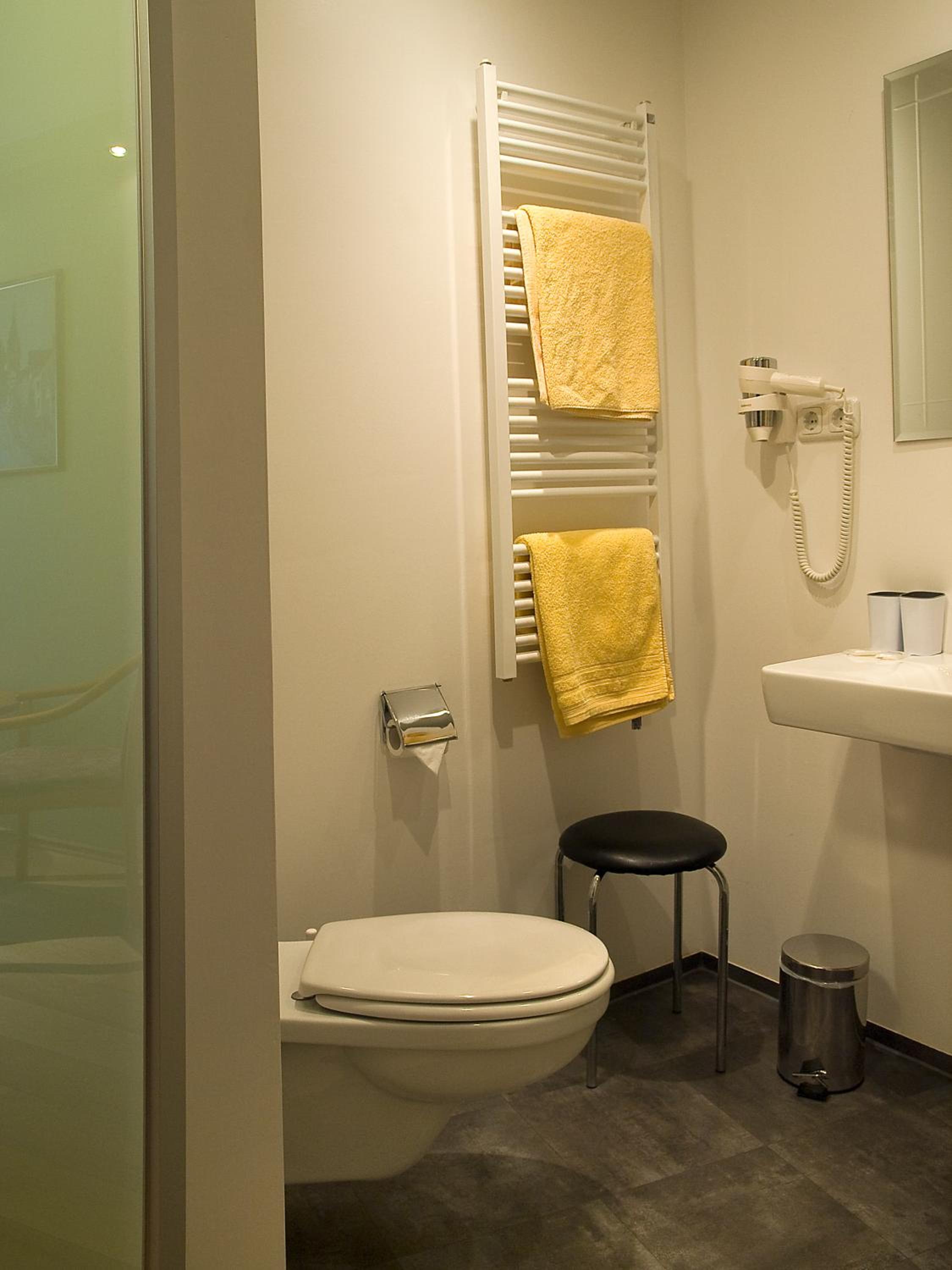 Single Room photo 3
