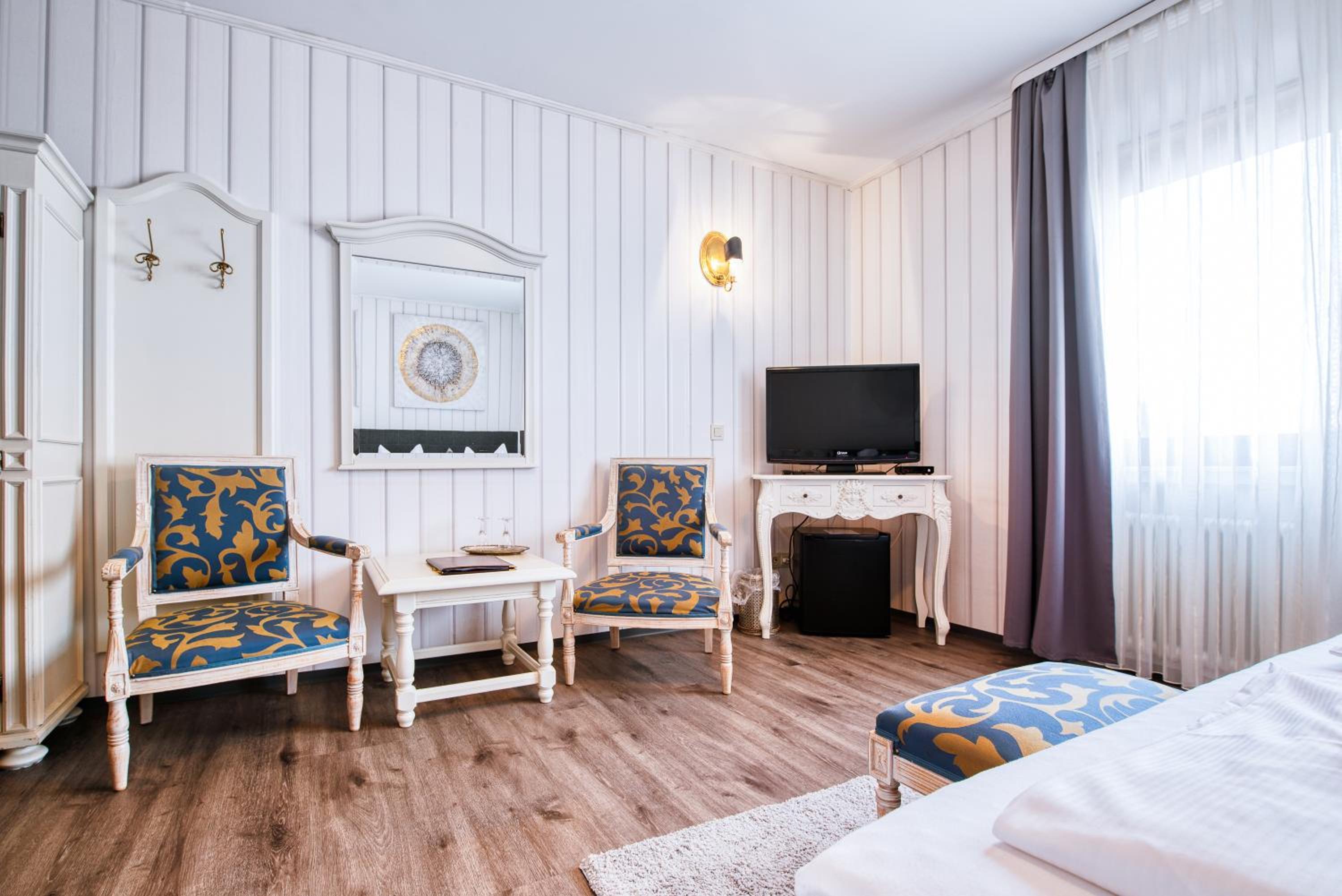 Double Room - Photo 1