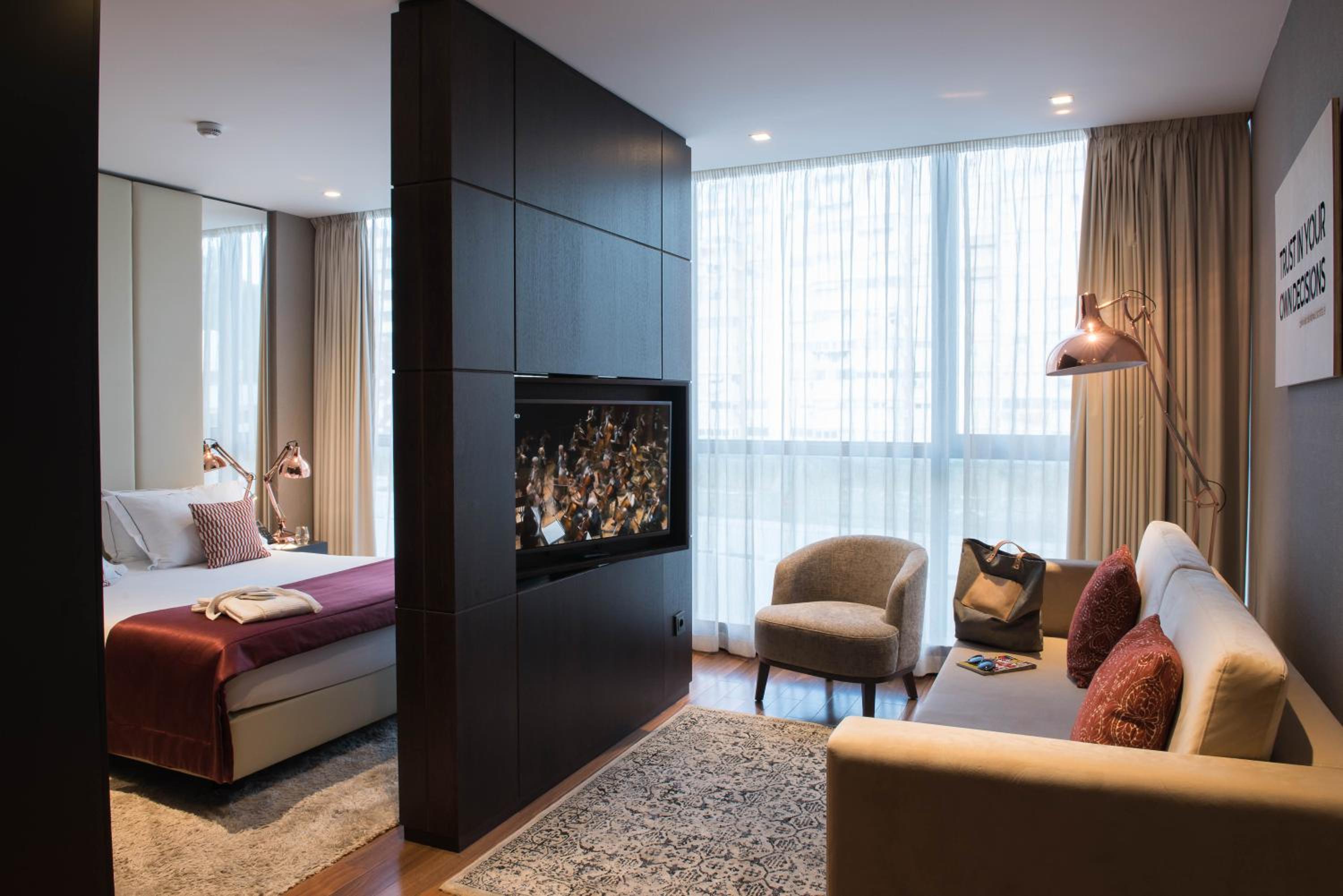 Available room
