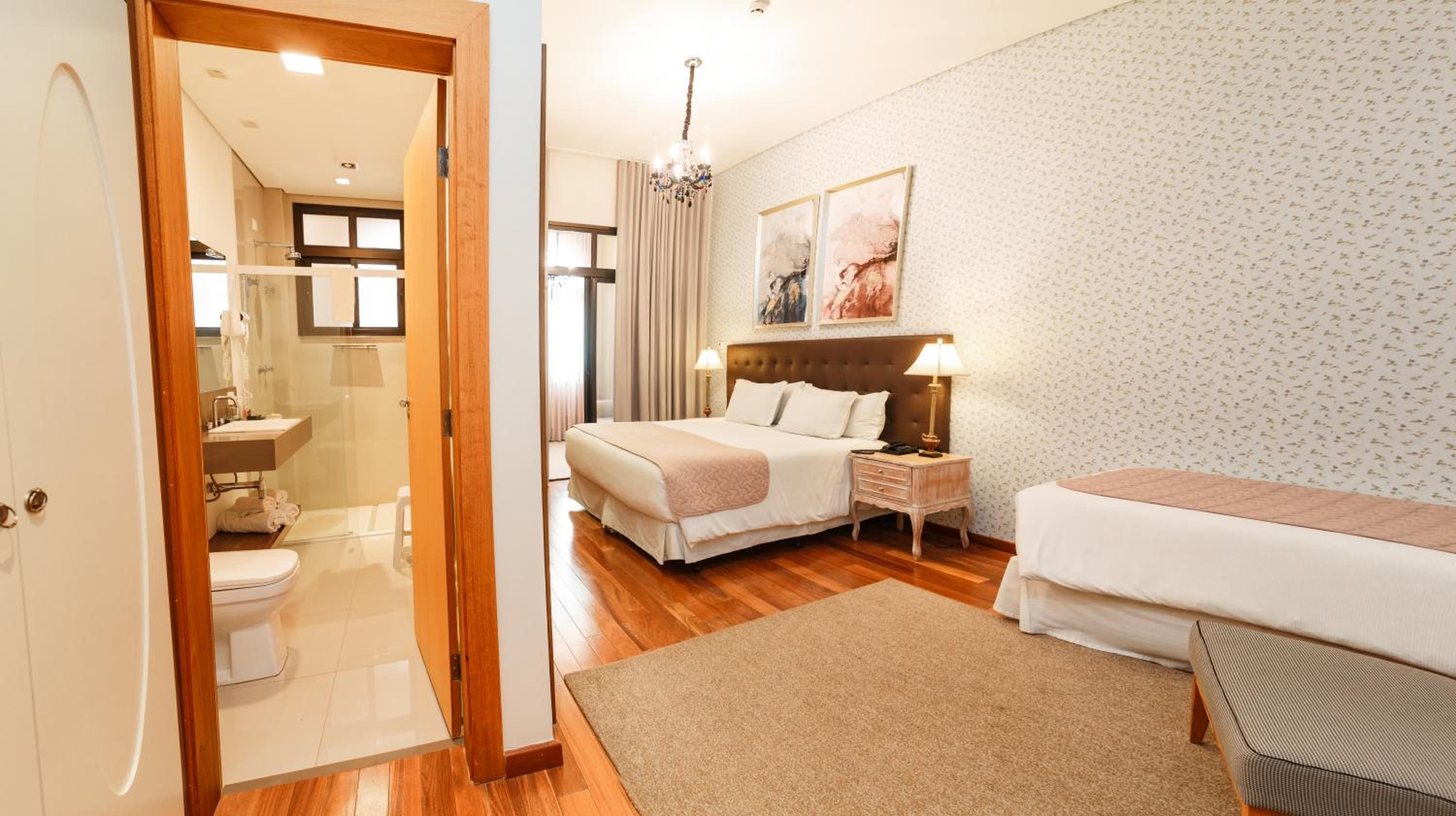 Deluxe Double or Twin Room