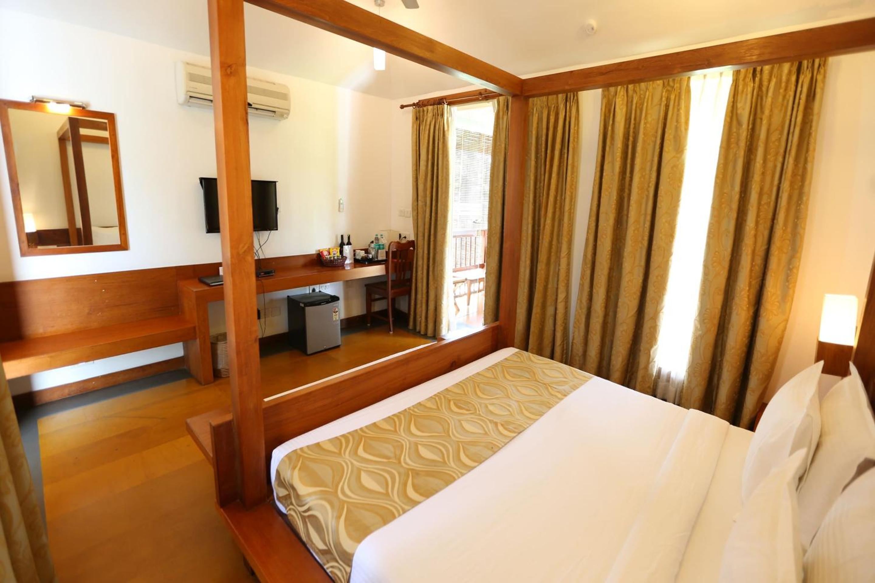 Standard Double or Twin Room photo 2