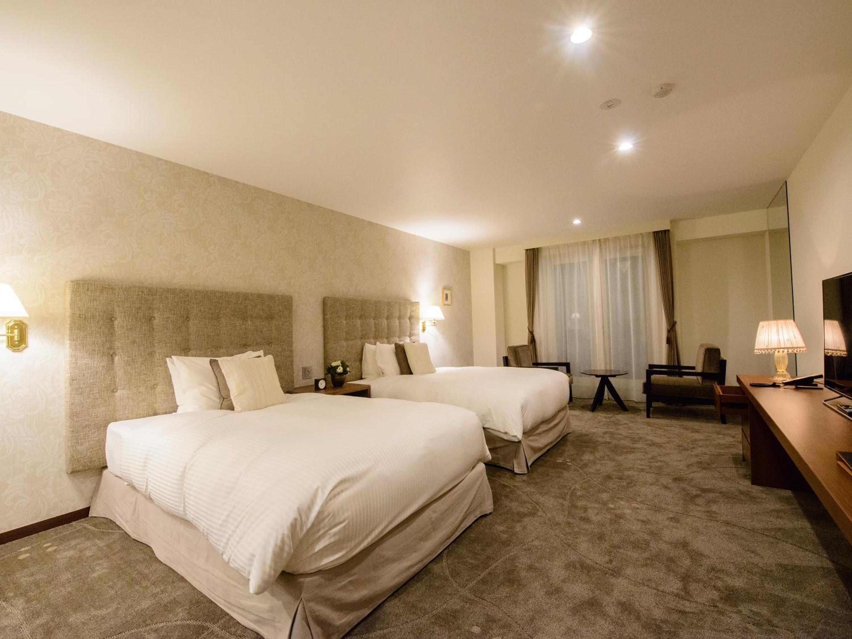 Deluxe Twin Room