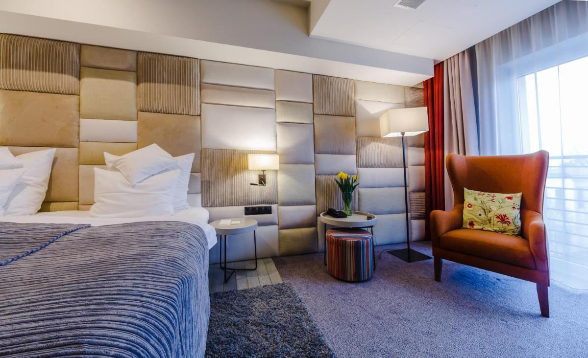 Standard Double or Twin Room - Photo 1