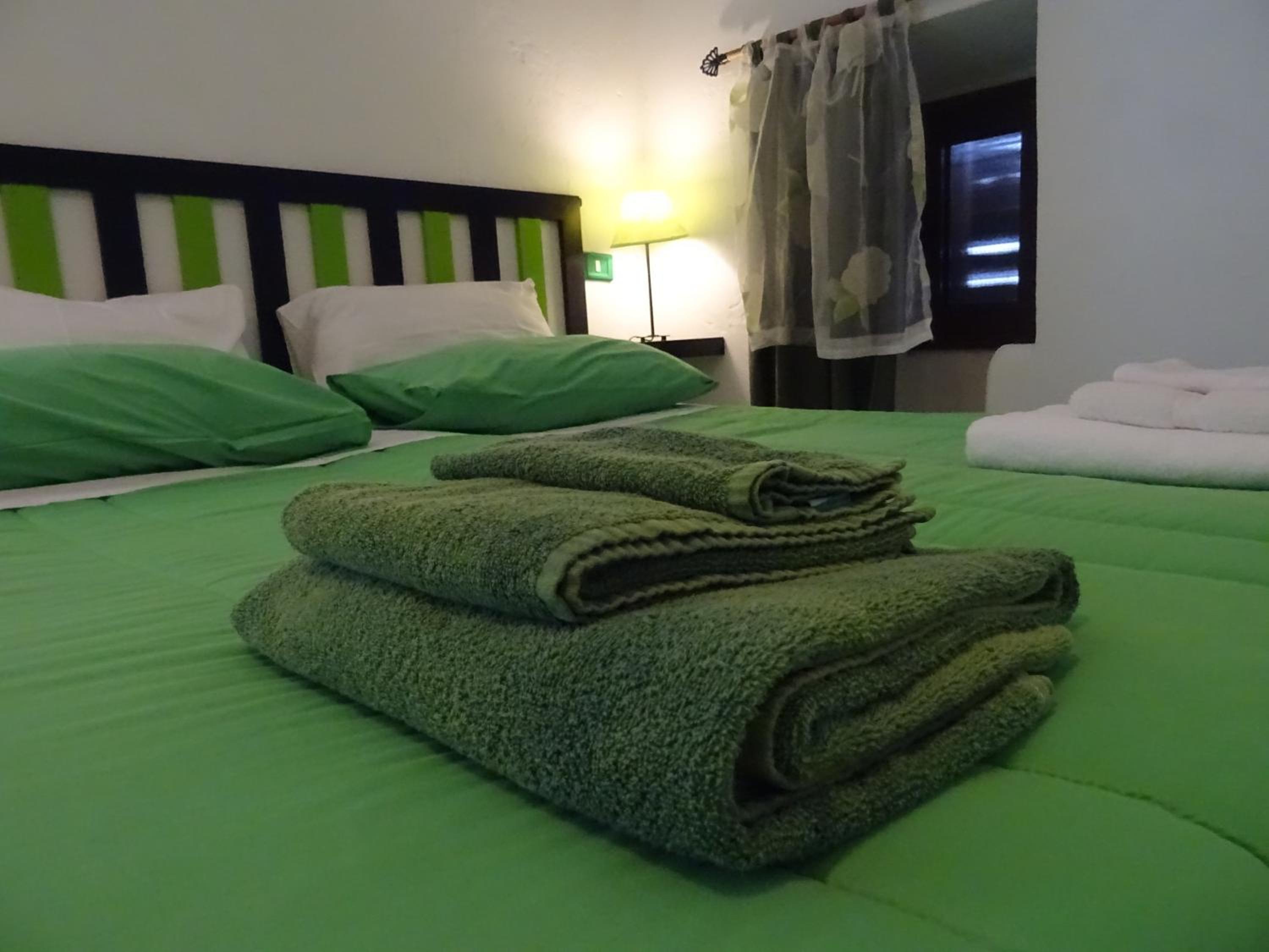 Double Or Twin Room With Private Bathroom