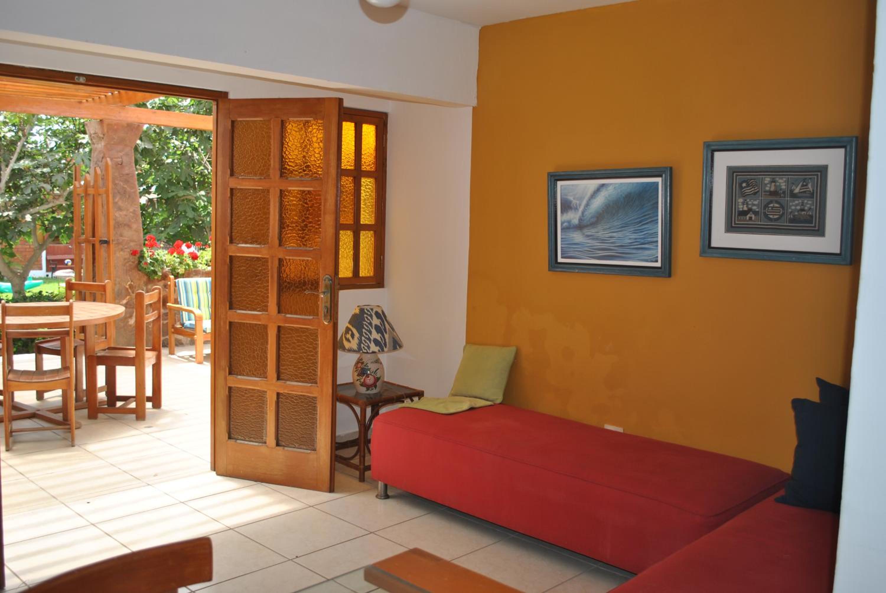 Deluxe Bungalow with Garden View