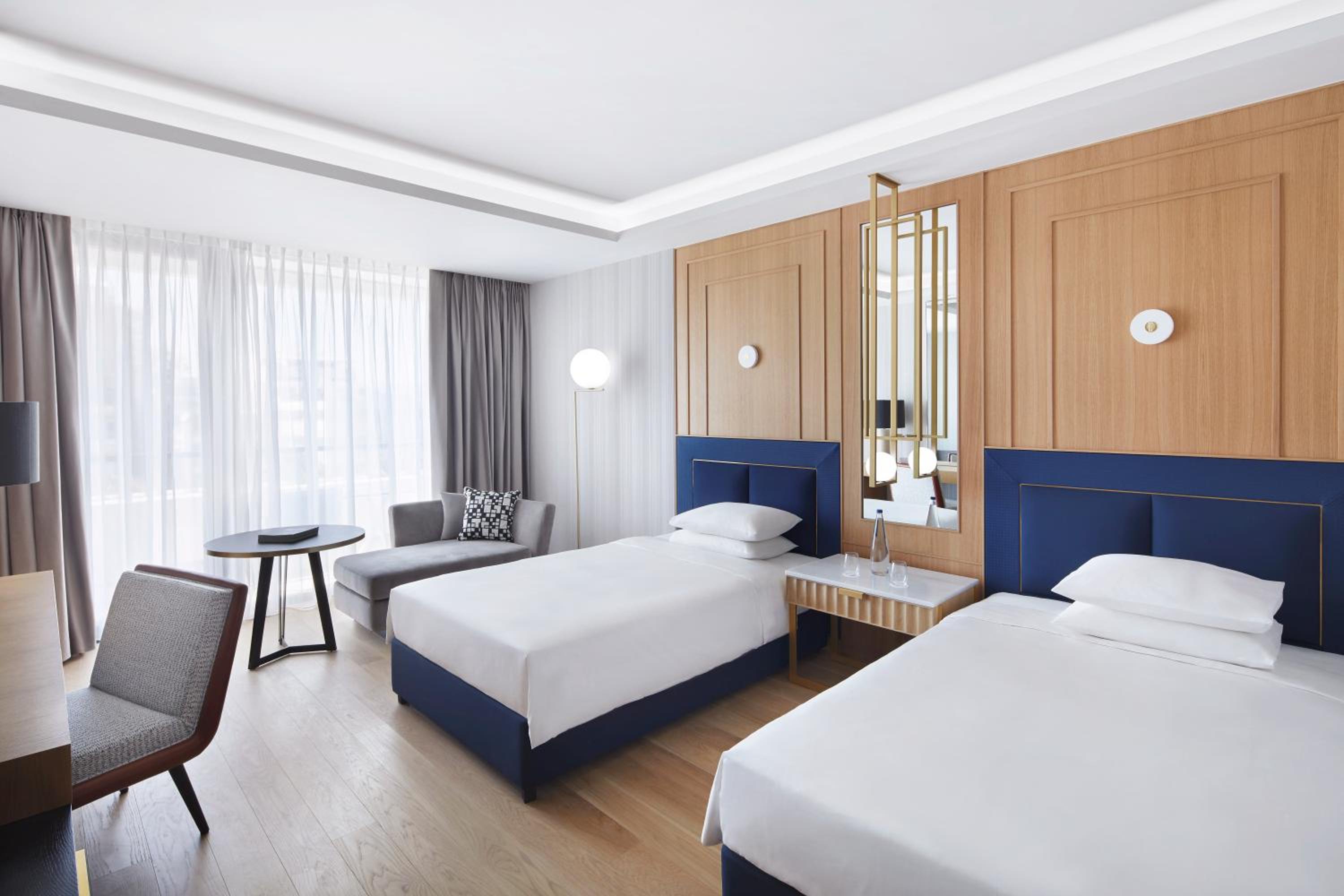 Deluxe Twin Room with Pool