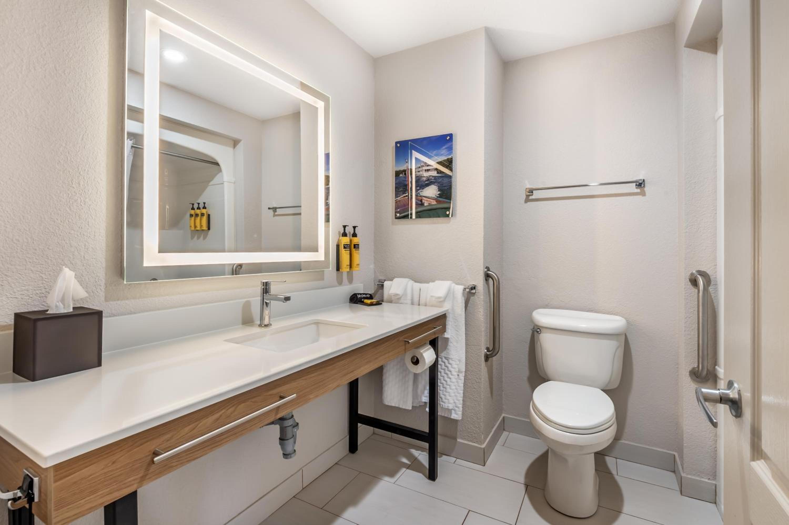 Best Western Plus 1000 Islands Hotel & Suites- Newly Renovated, Billede 4
