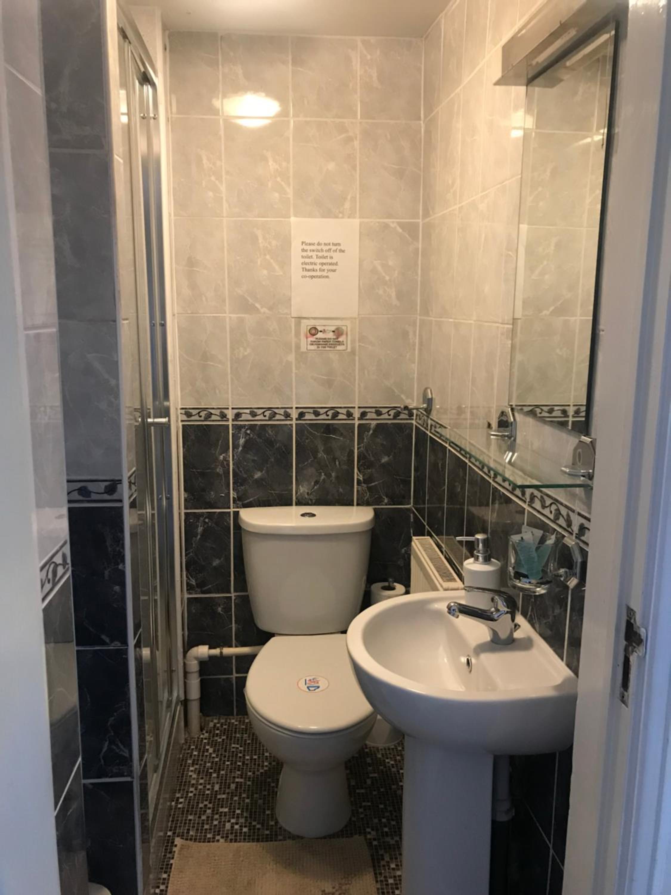 Twin Room photo 2