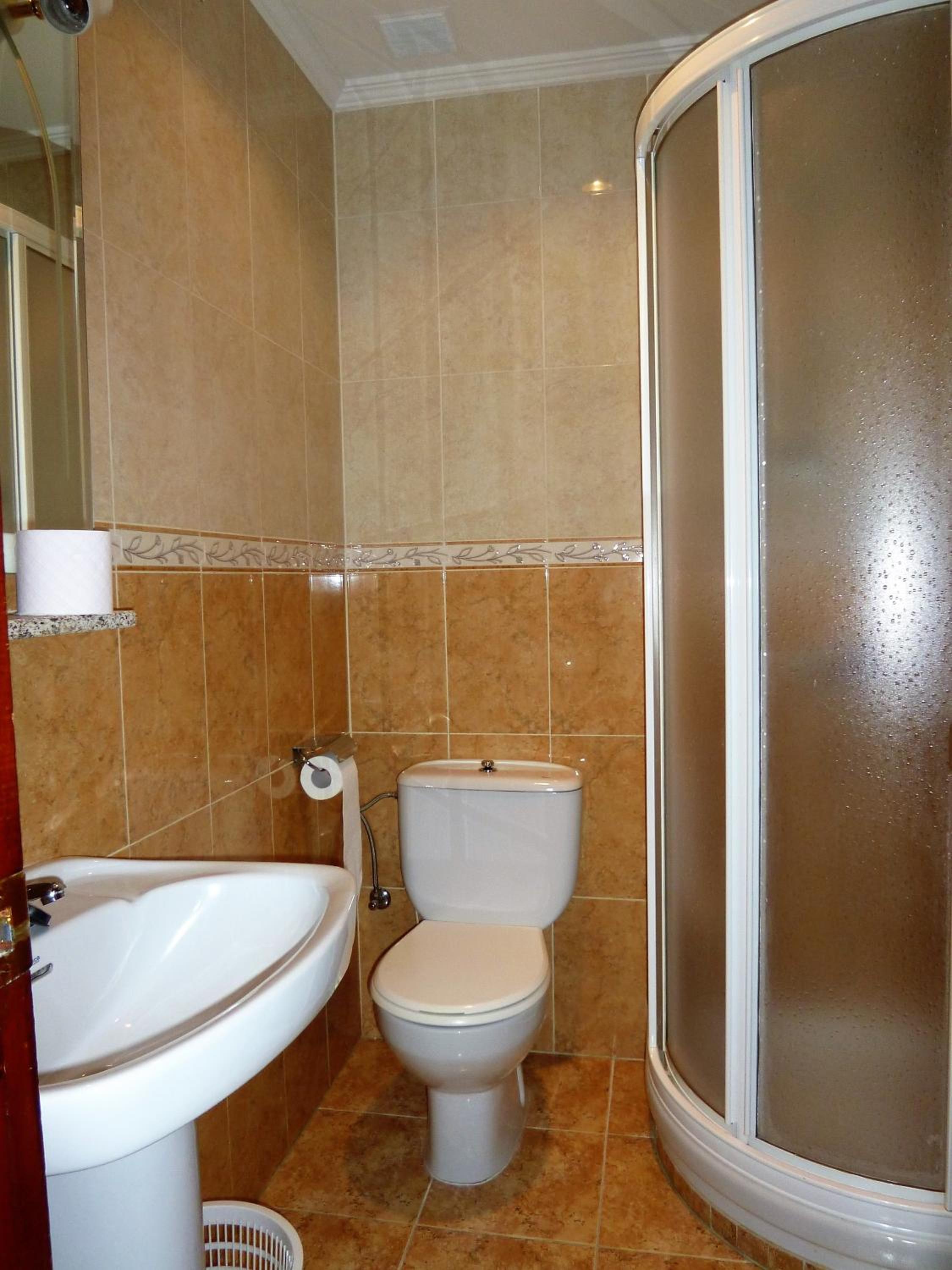 Double Interior - Photo 2