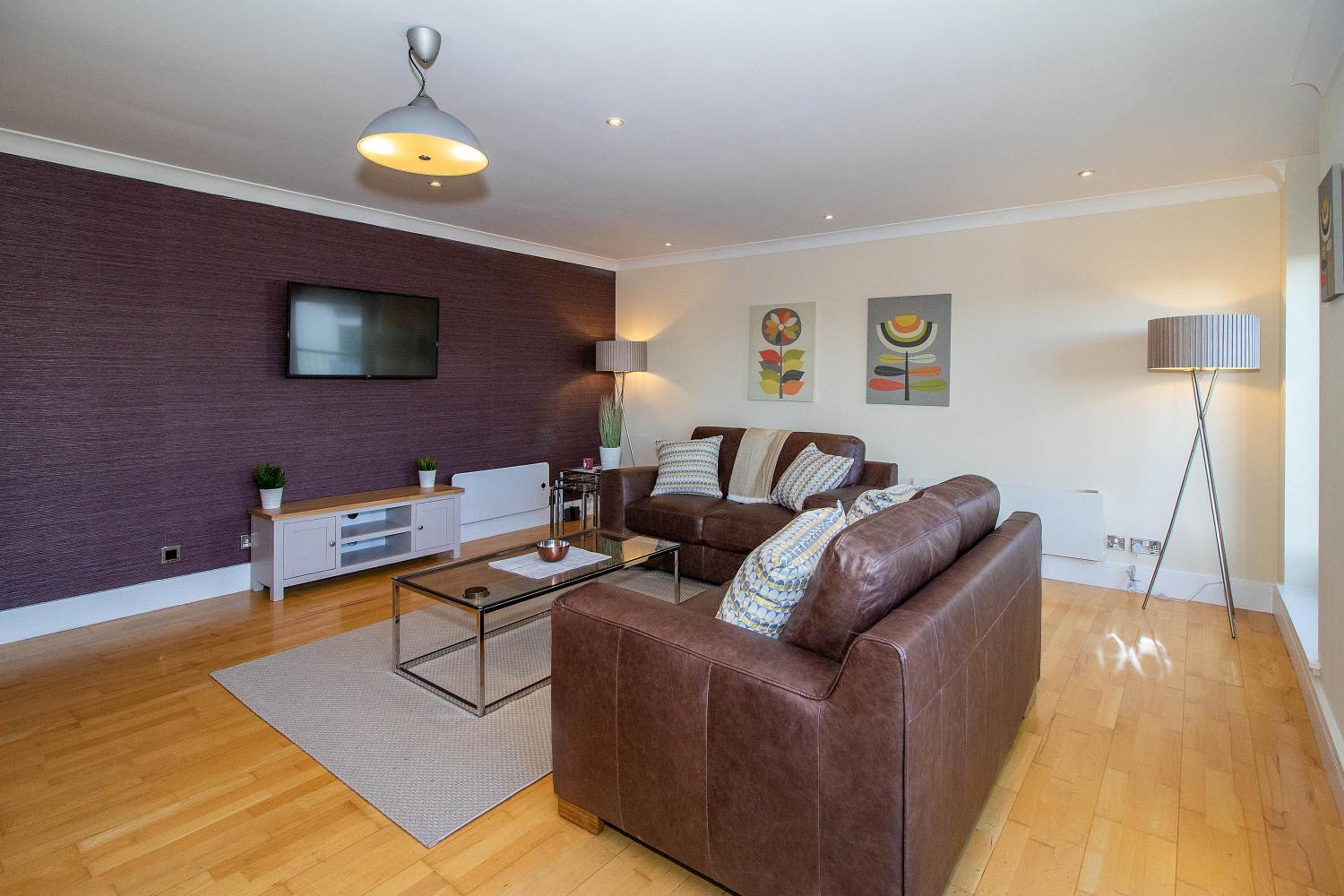 Two bedroom Apartment - 350 Argyle Street, Glasgow, G2 8NE 