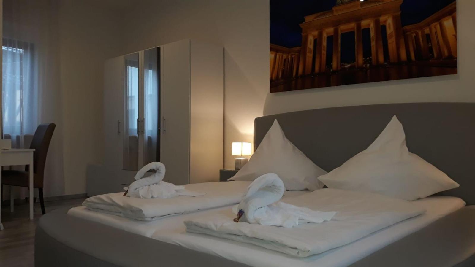 Superior King Room - Photo 1