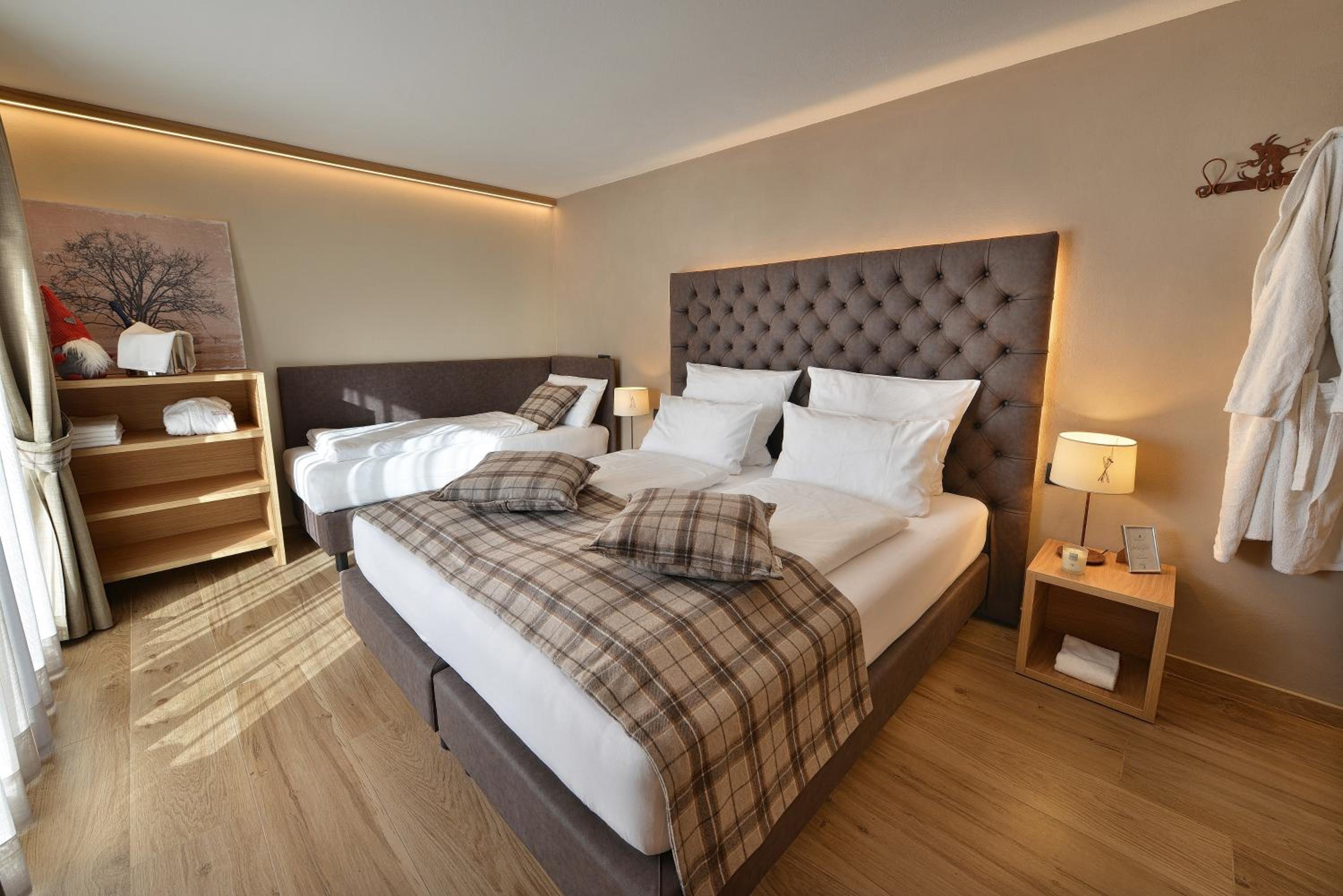 Deluxe Triple Room - Photo 2