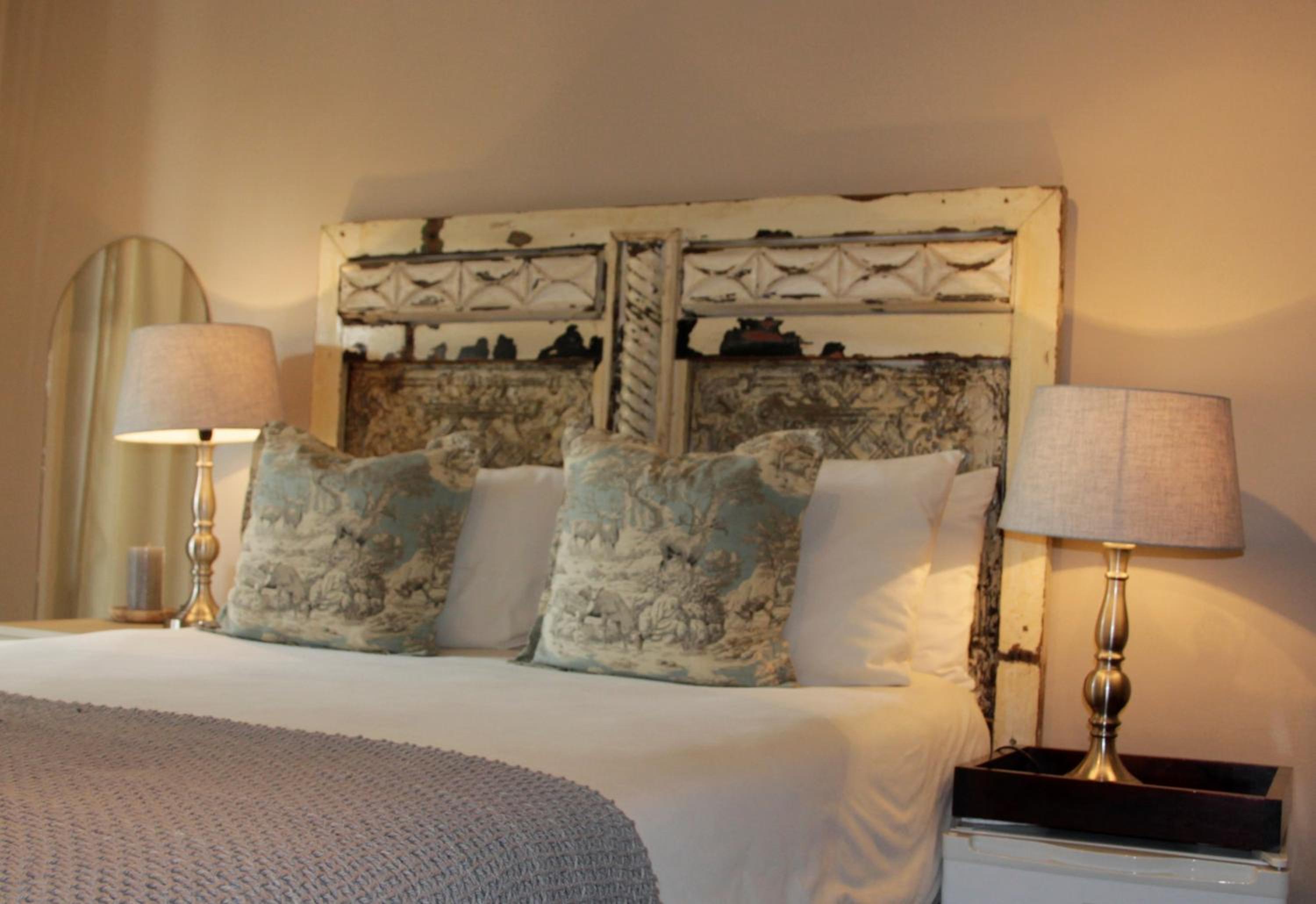 Budget Double Room - Photo 1