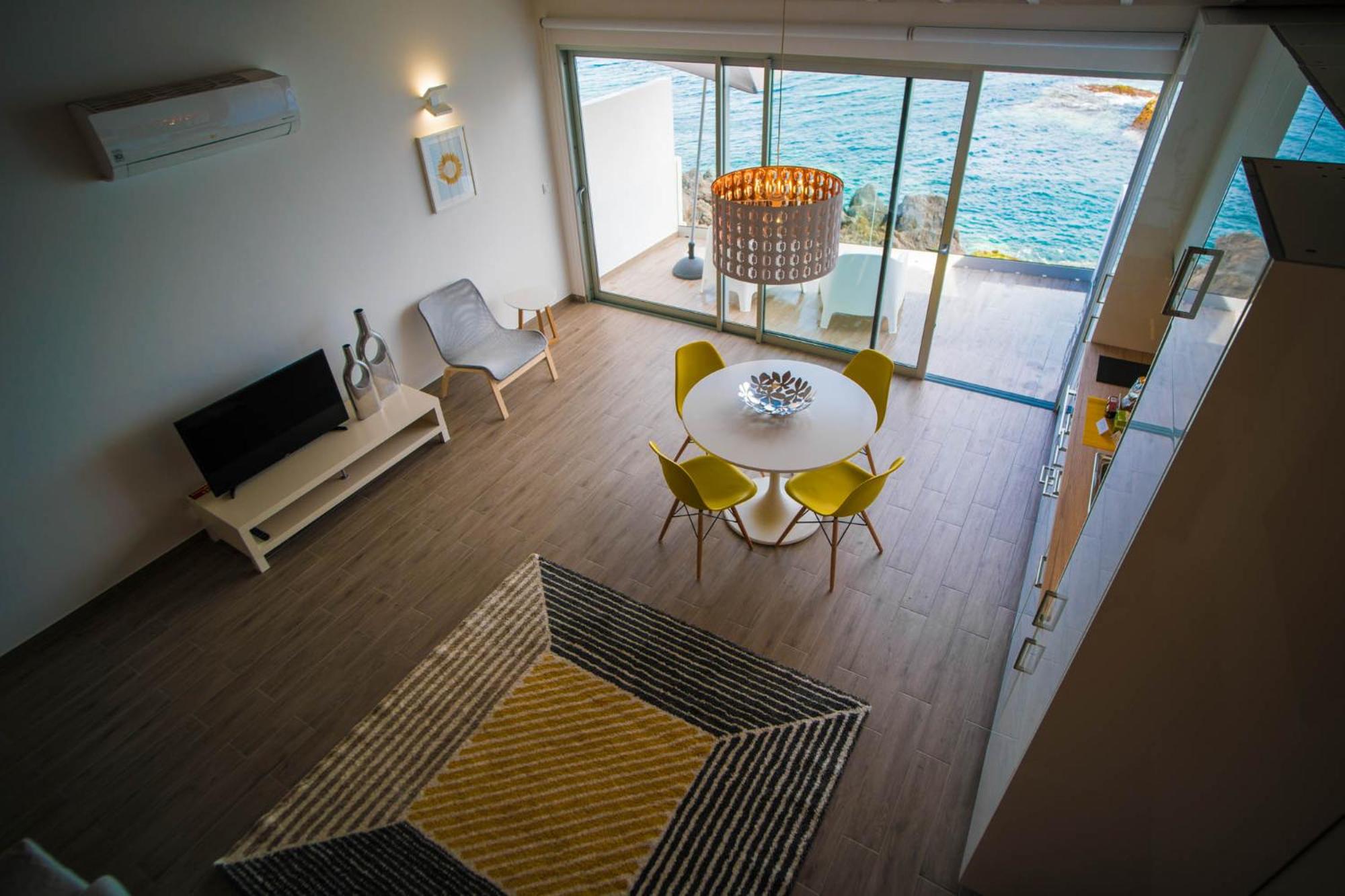 Superior Apartment