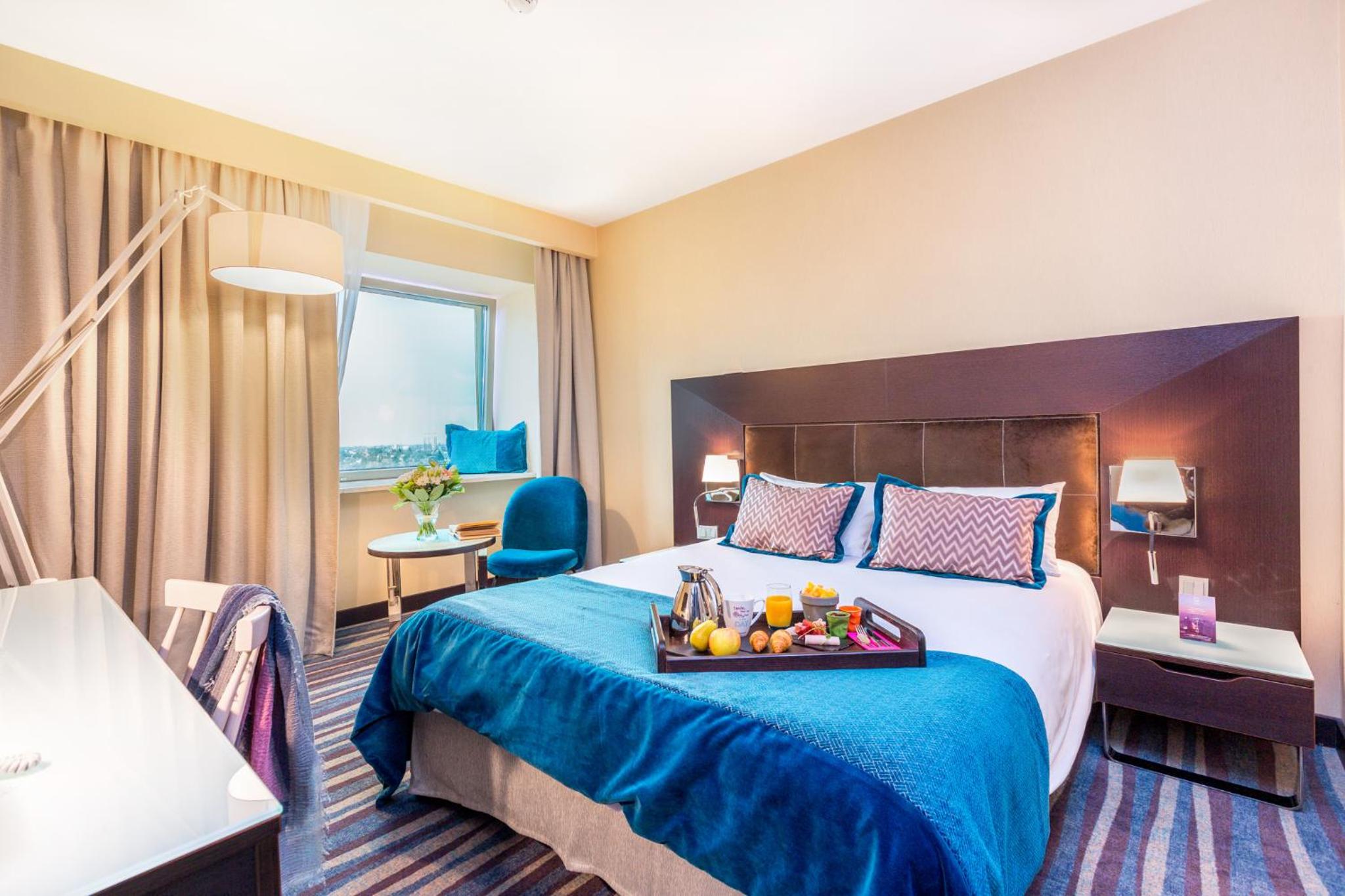 Standard Double Room - Photo 10