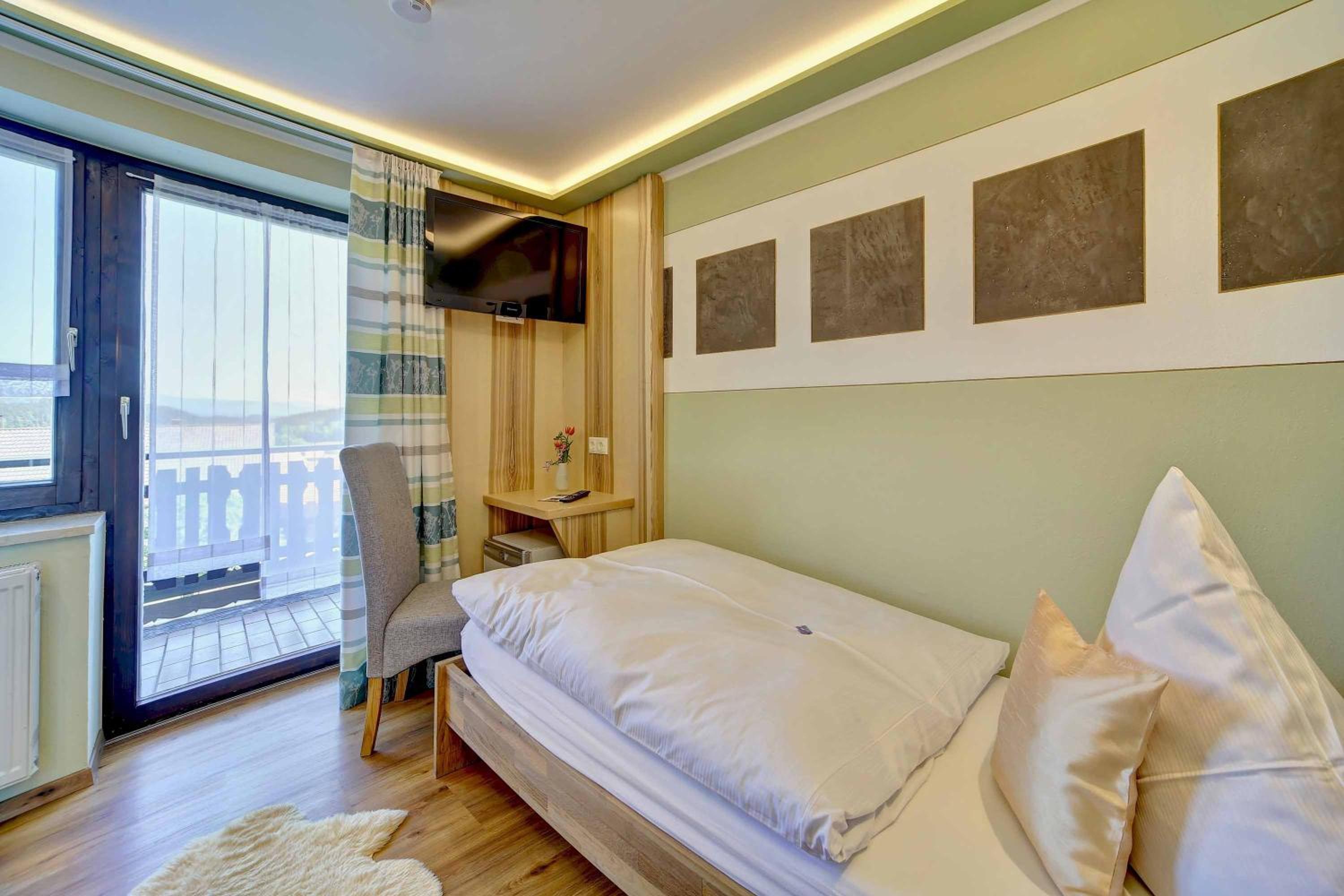 Single Room photo 3