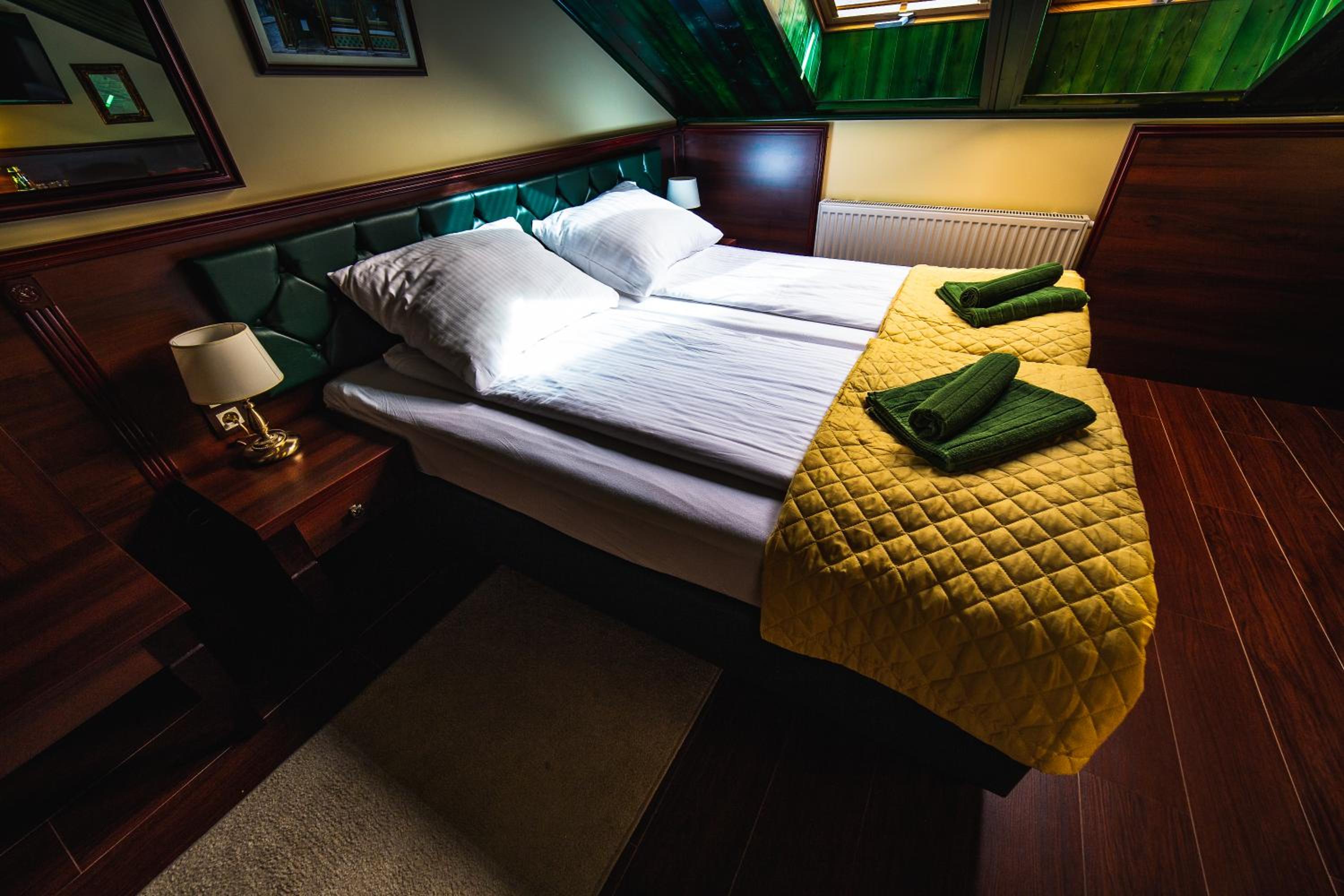 Double Room - Photo 4