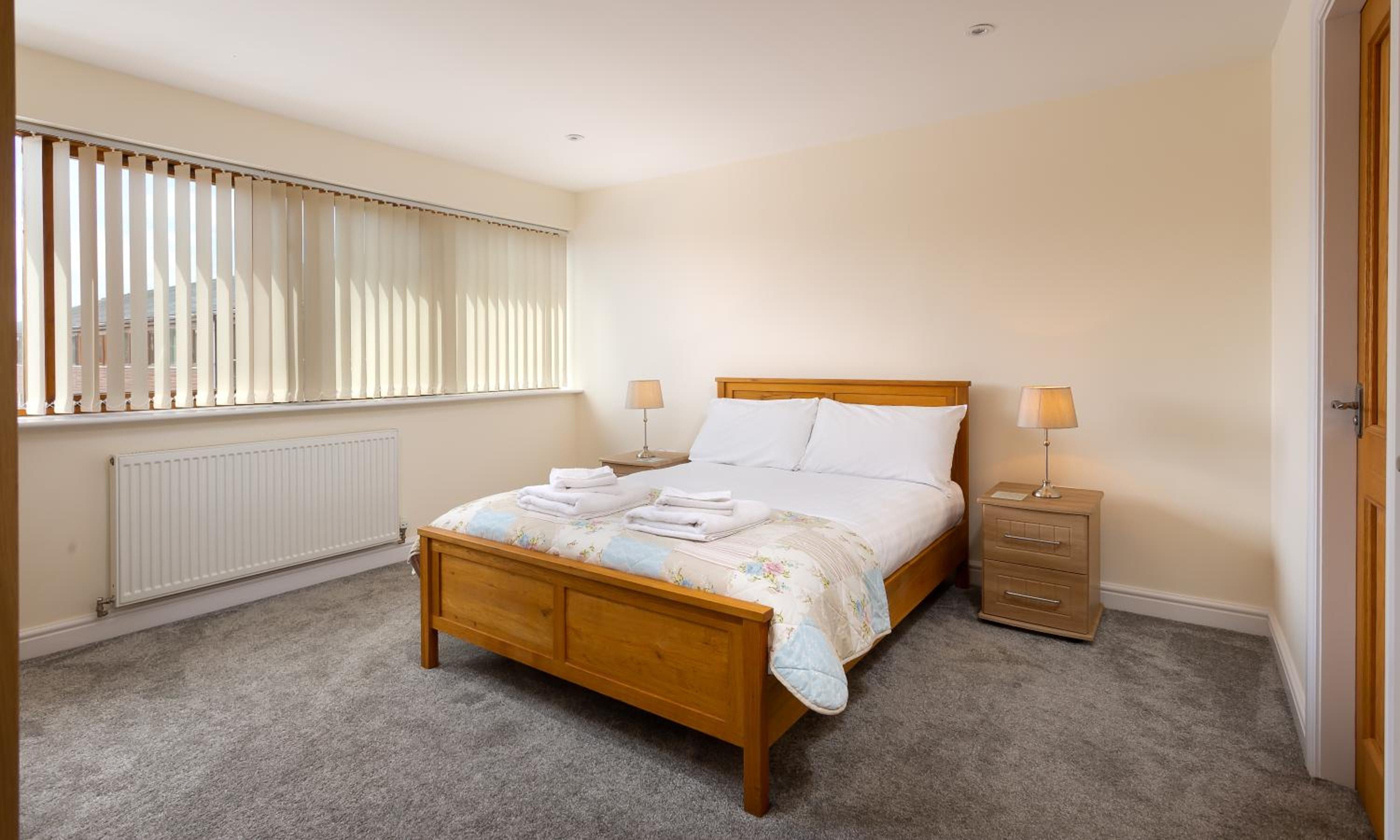 Two Bedroom Marina View Apartment - No Dogs Allowed (S)