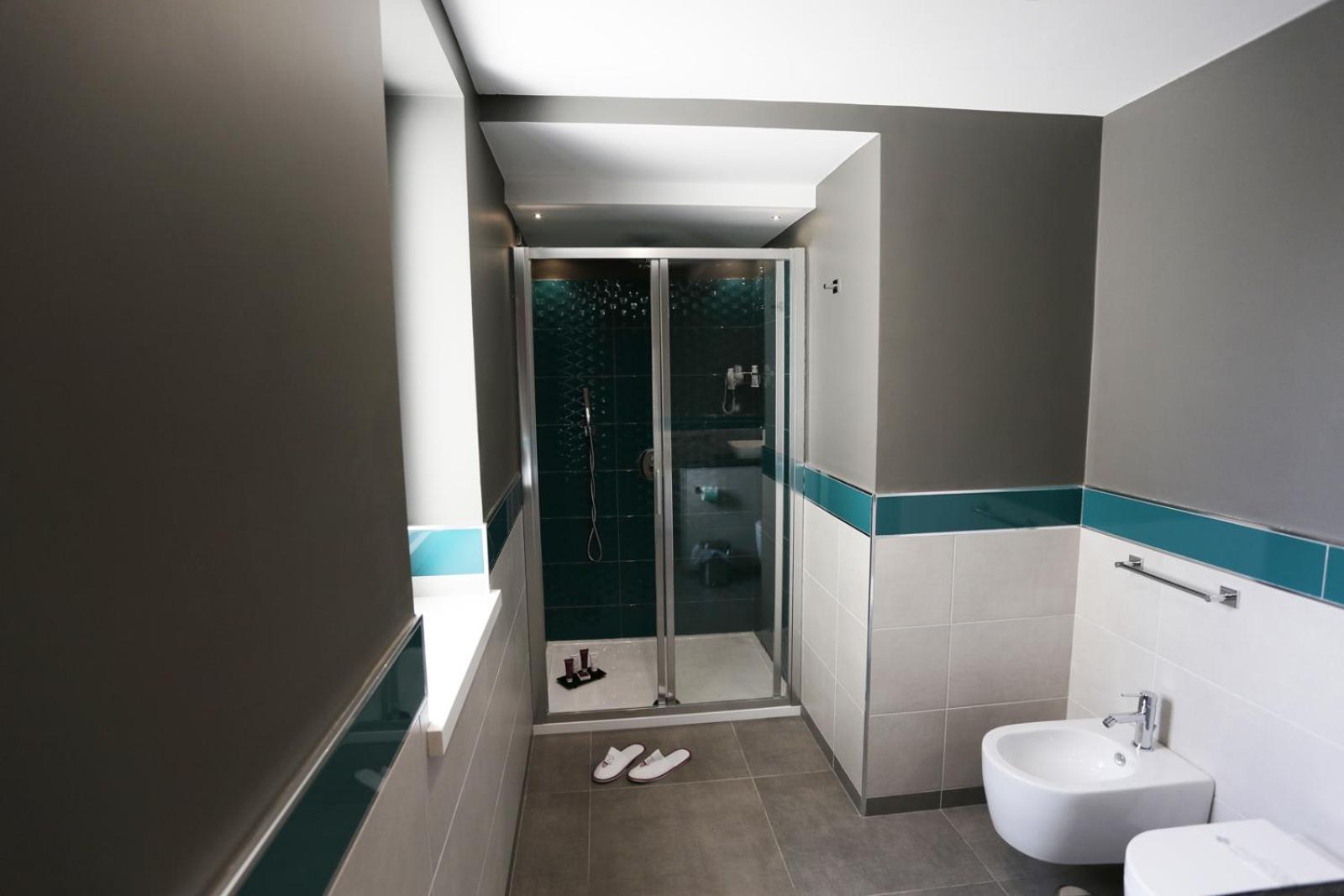 Superior Triple Room - Photo 3