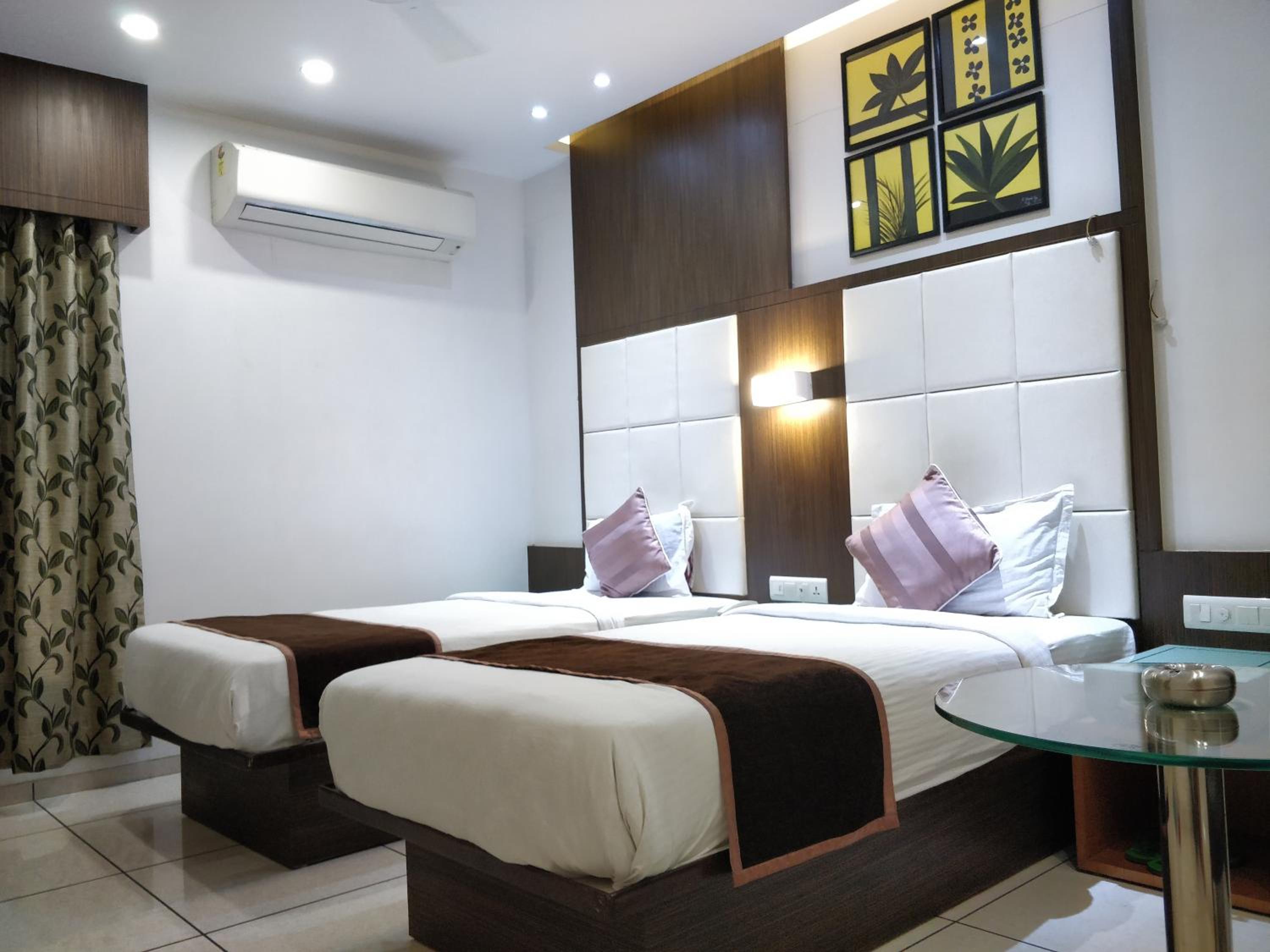 Business Double or Twin Room photo 2