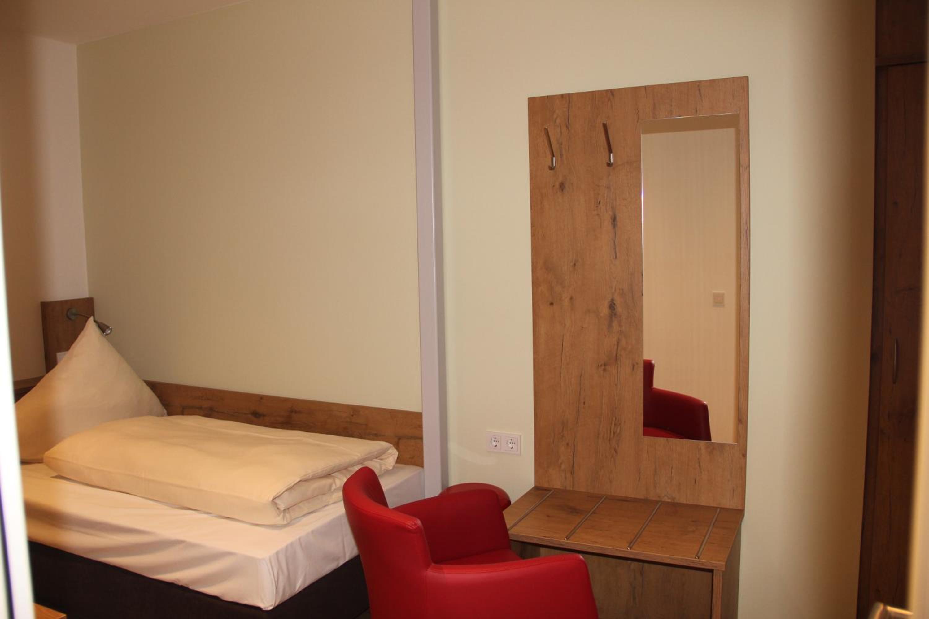 Economy Single Room photo 3