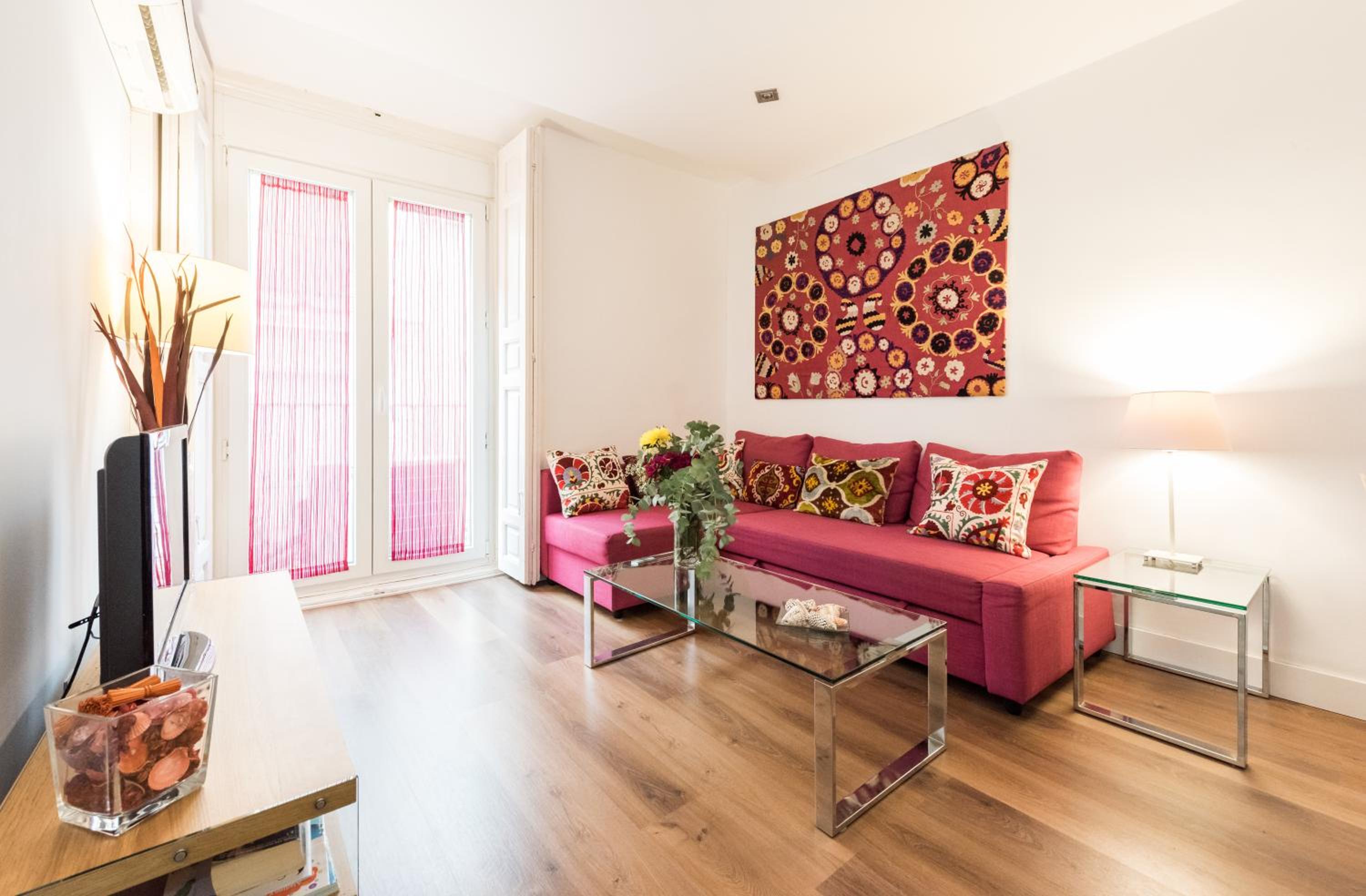 Apartamento con Balcón