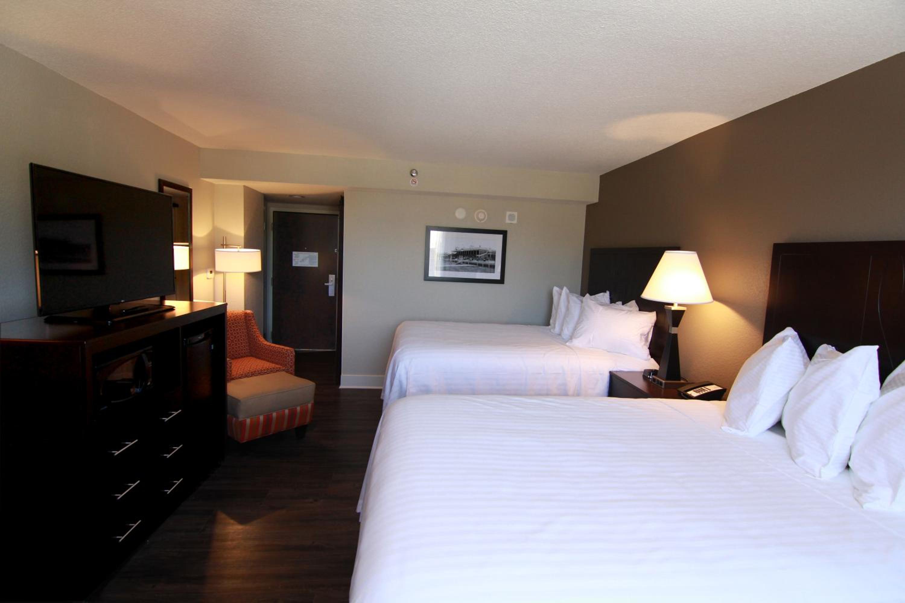 Queen Room with Two Queen Beds at The Hotel Hot Springs in Hot Springs