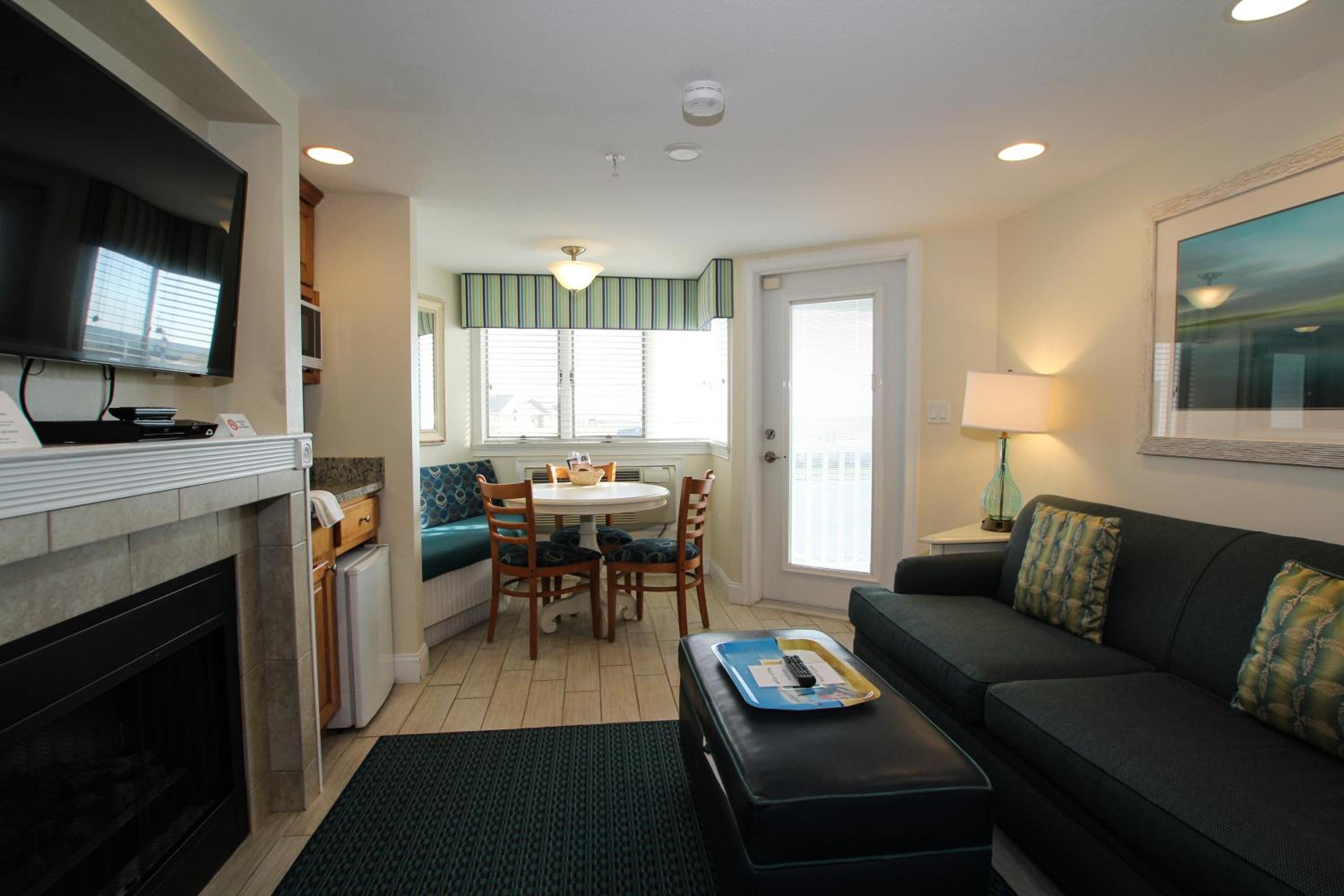 One-Bedroom Suite photo 2