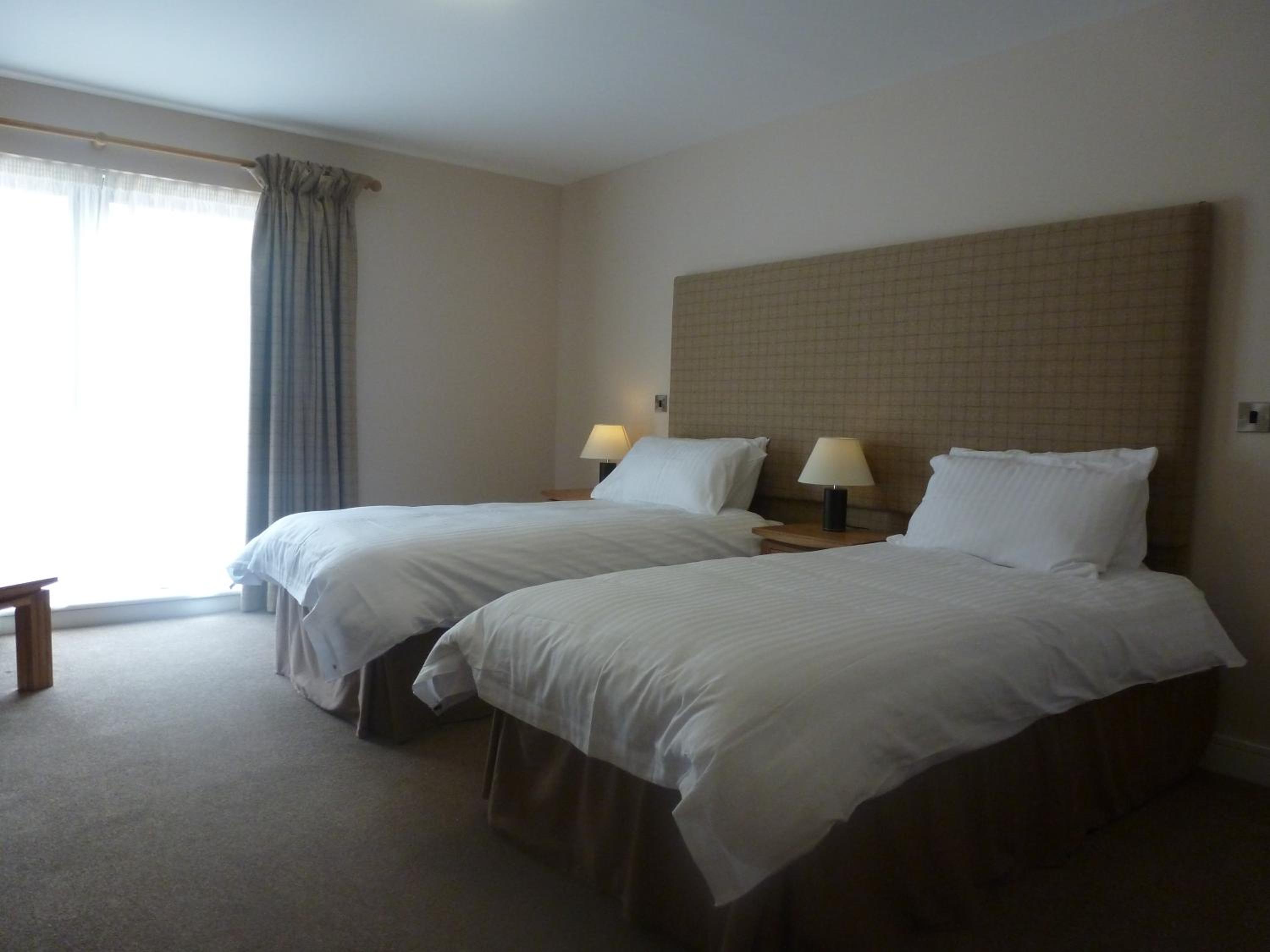 Superior Double or Twin Room - Photo 3