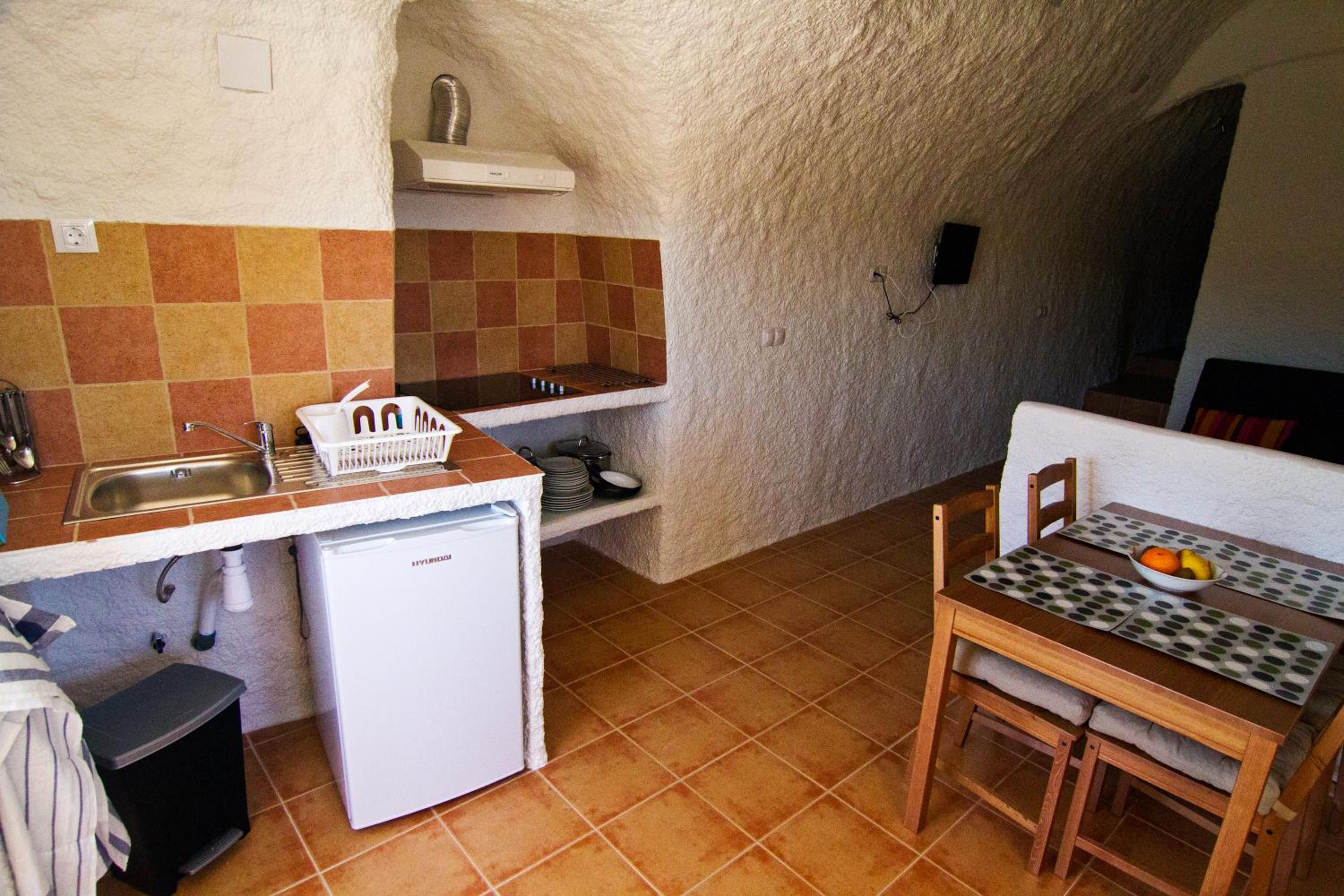 Cave (4 Adults) photo 3