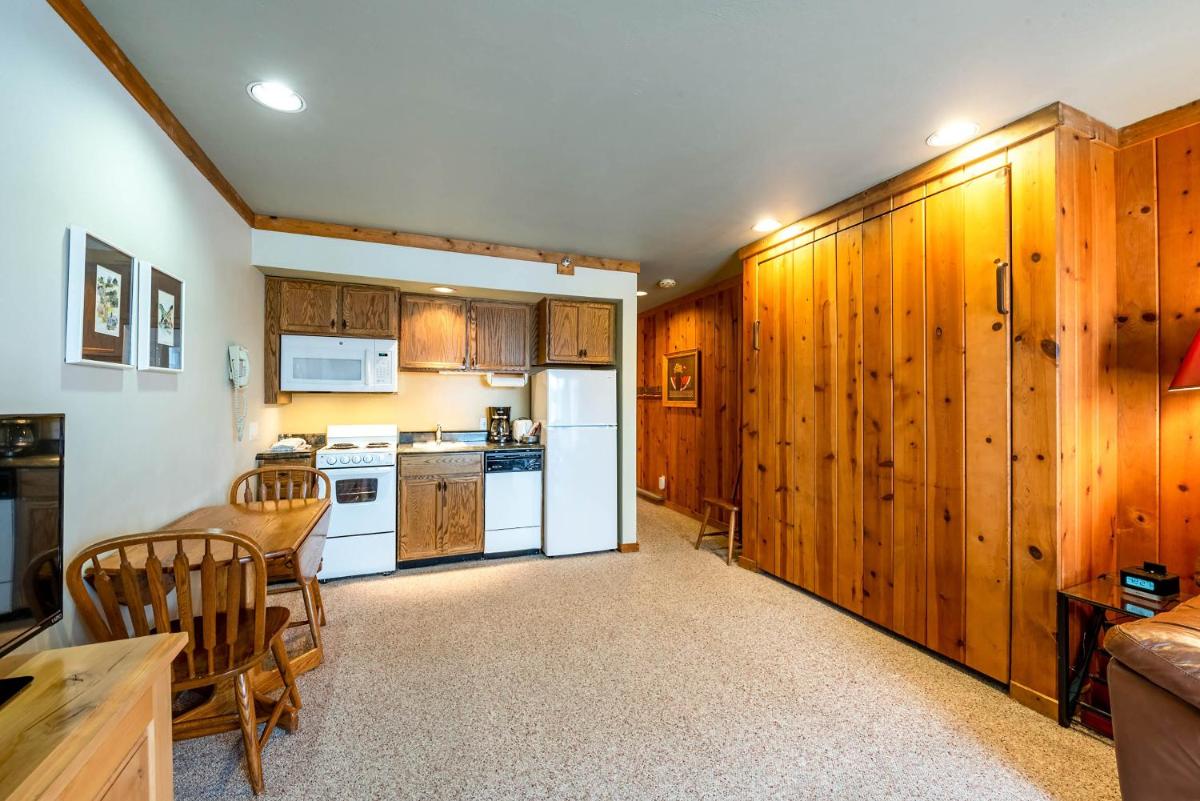 Studio Suite - Photo 14