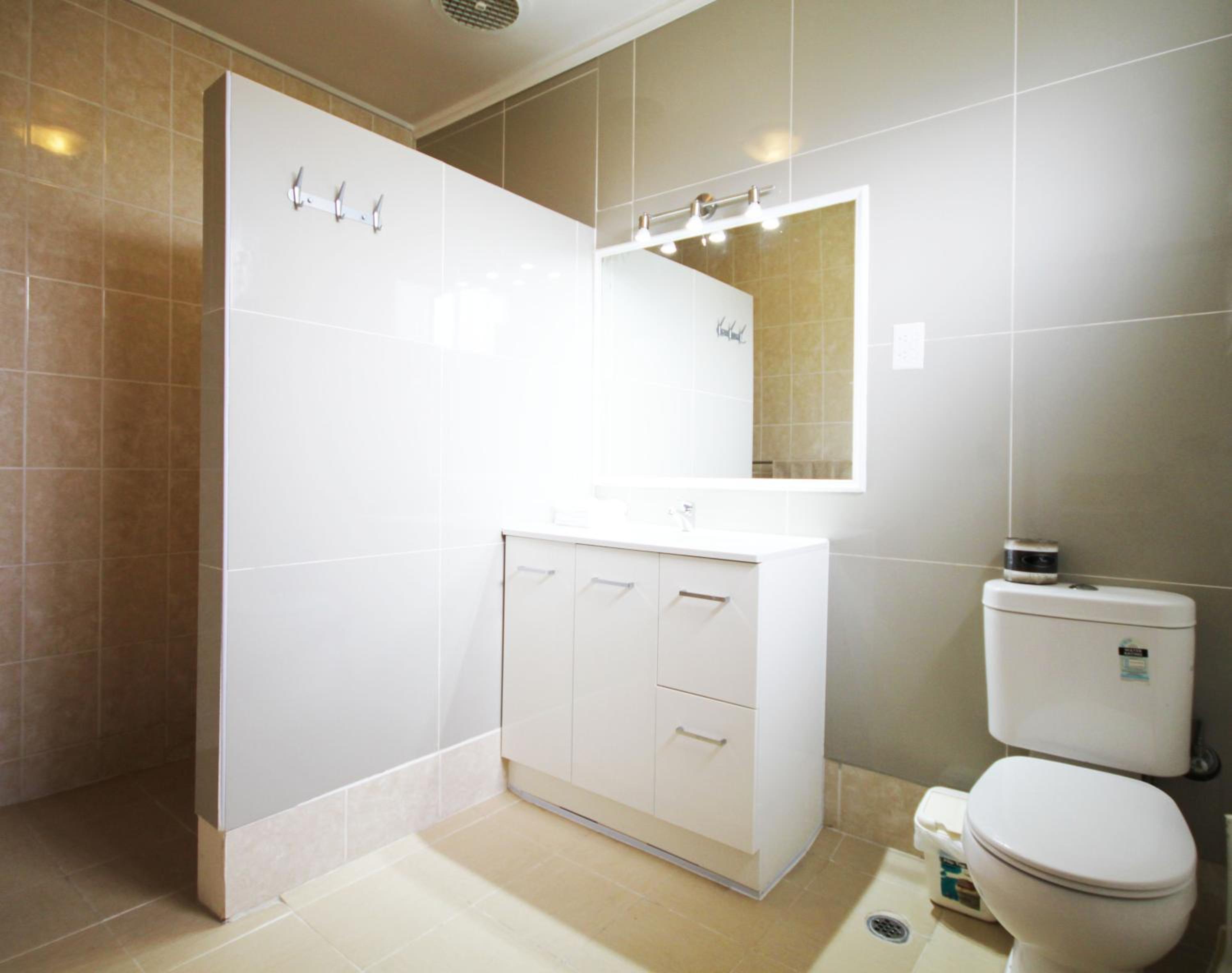 Standard Triple Room - Photo 2