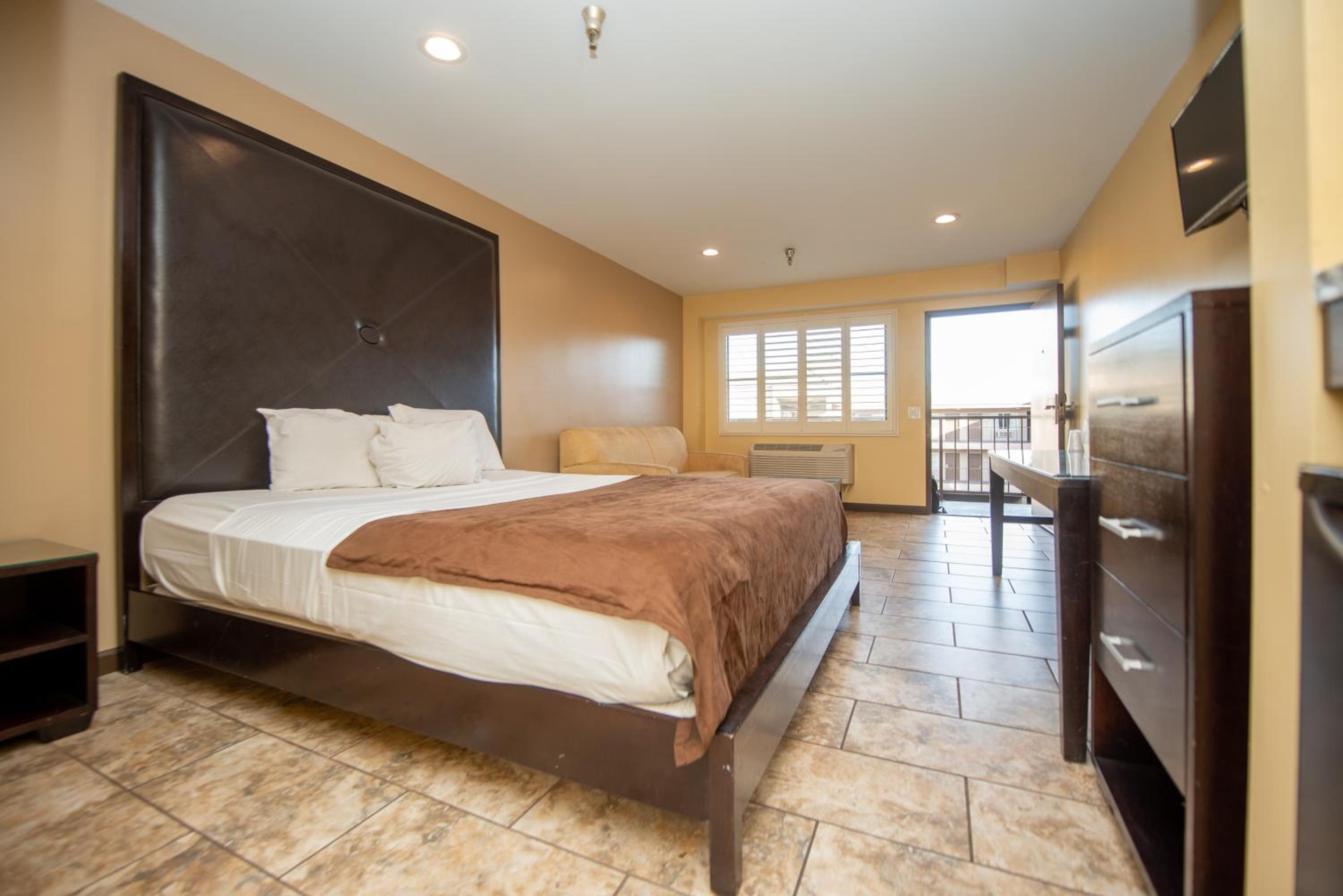 King Room