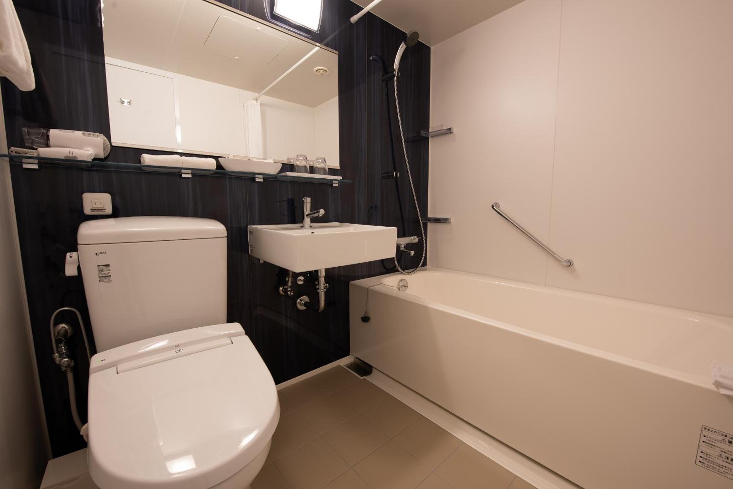 Moderate Twin Room in West Wing - Non-Smoking - Photo 5