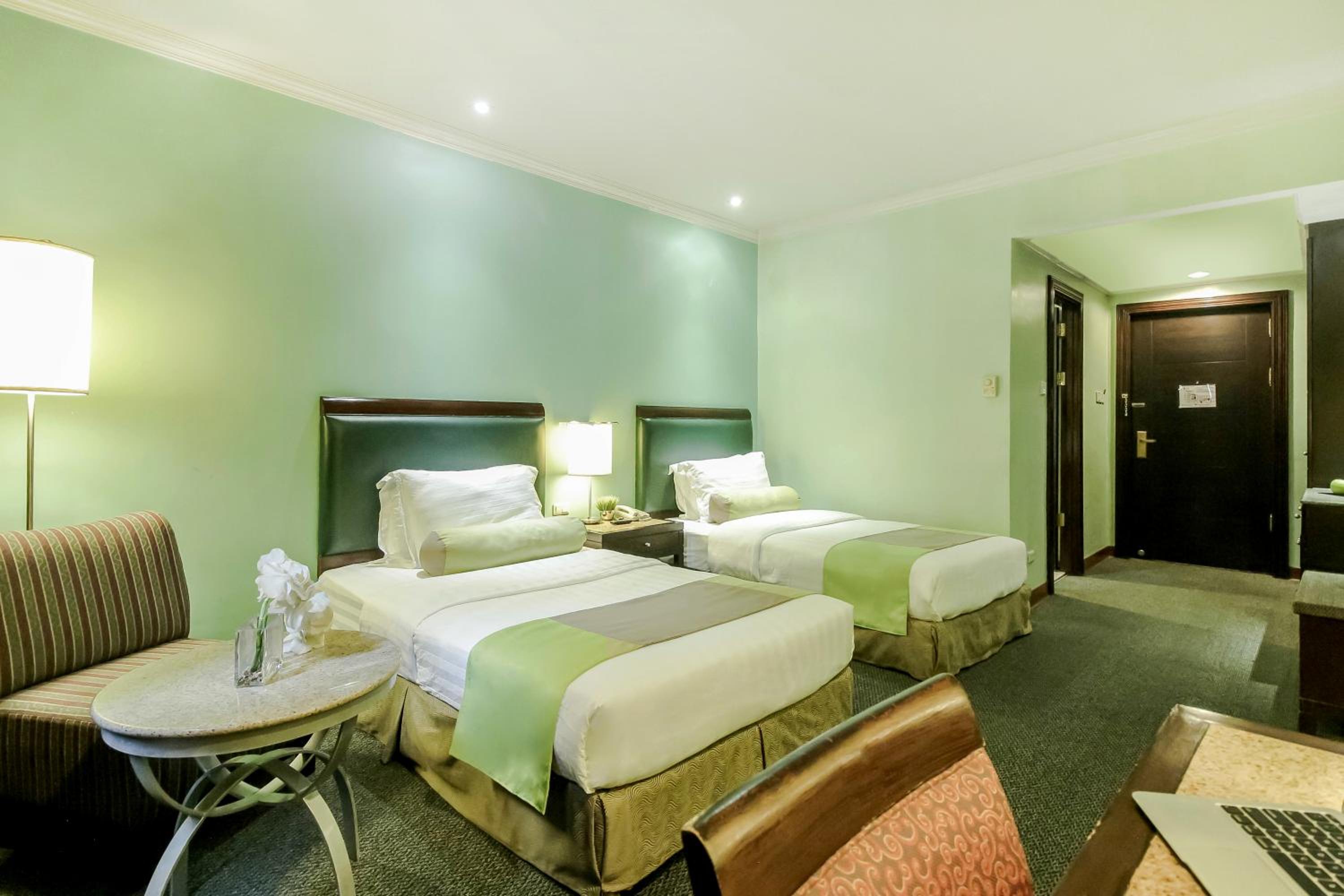 Deluxe Double or Twin Room - Photo 4