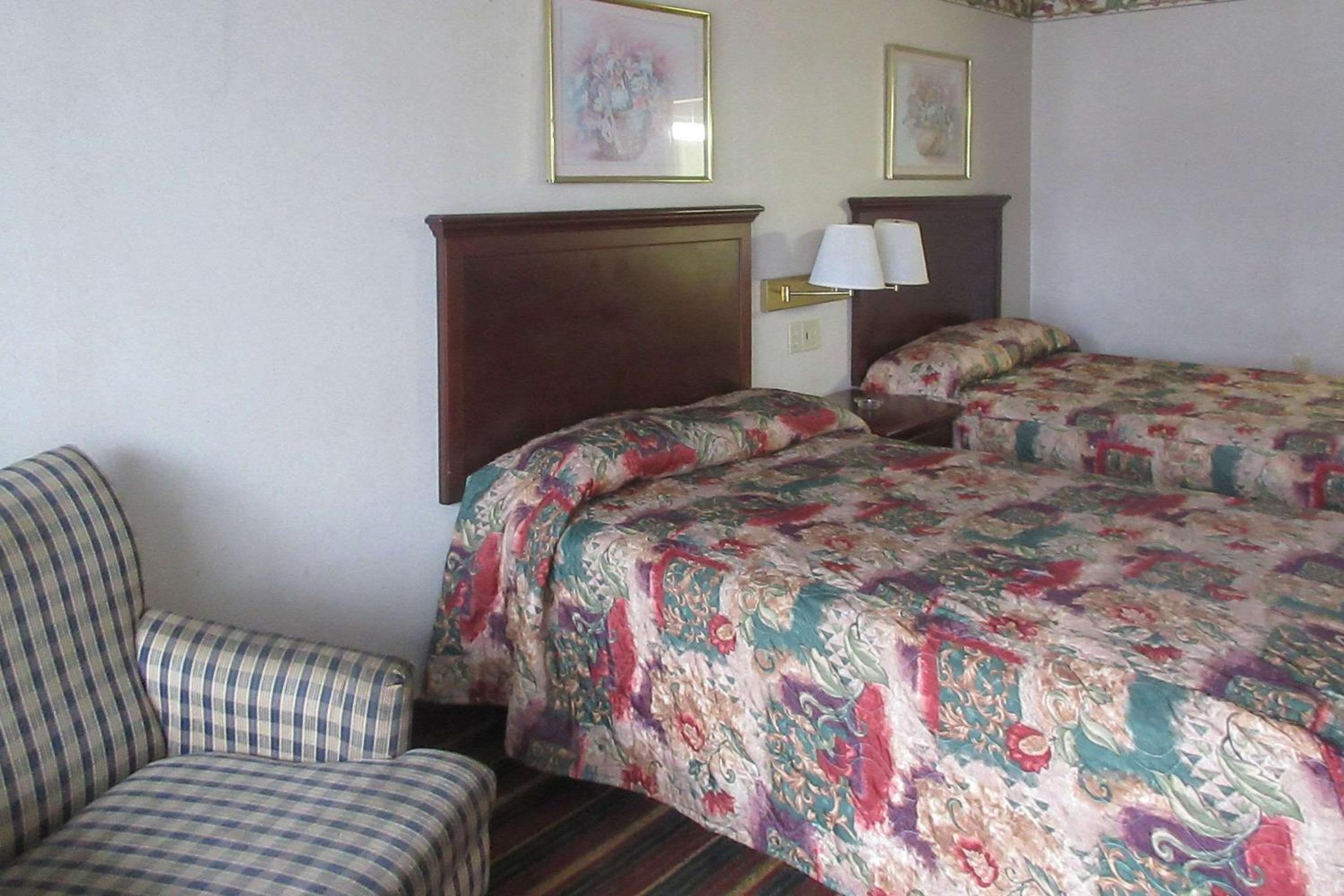 Double Room With Two Double Beds - Smoking