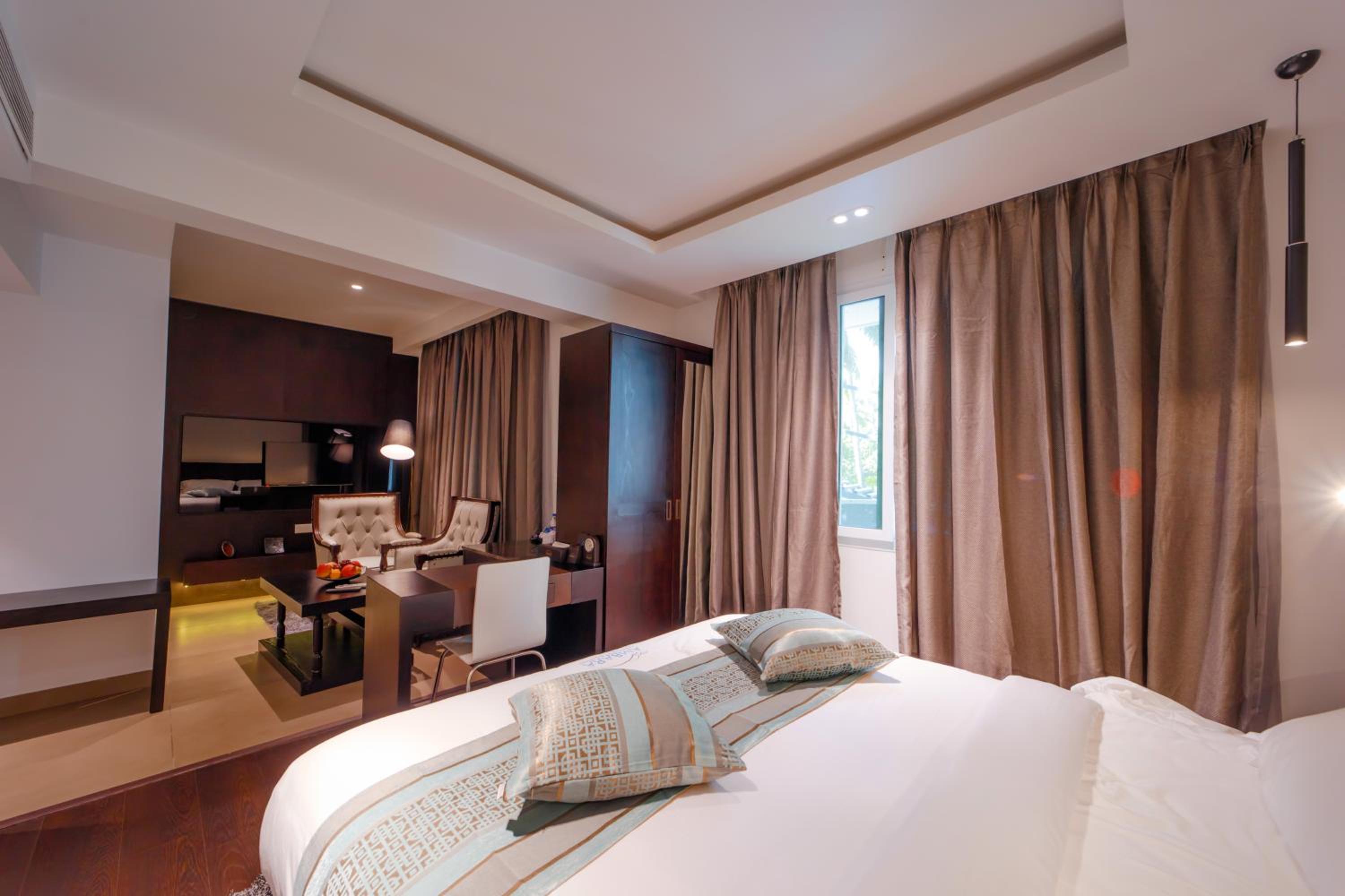 Deluxe Double Room - Photo 4