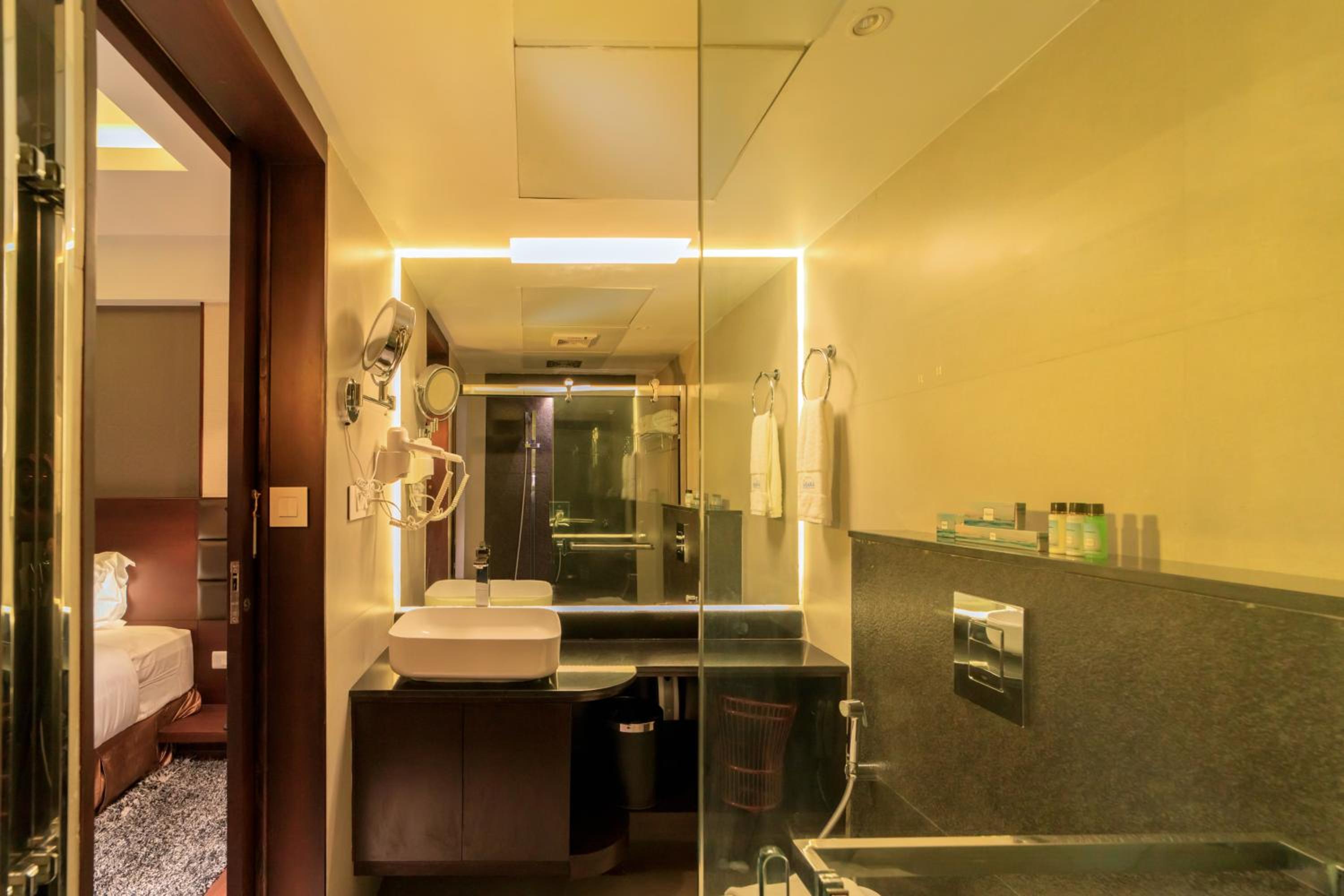 Deluxe Double Room - Photo 2