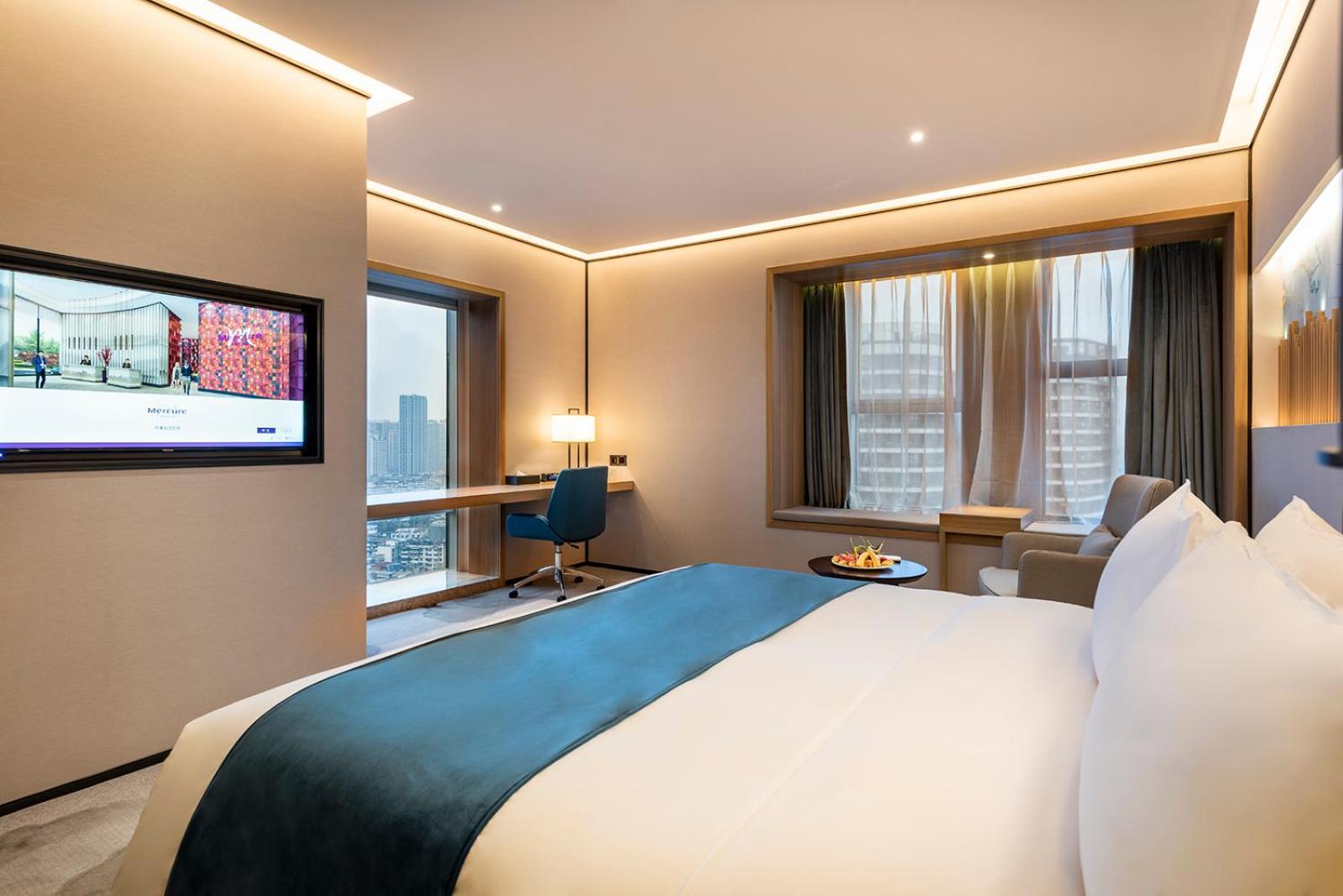 Standard King Room - Photo 4
