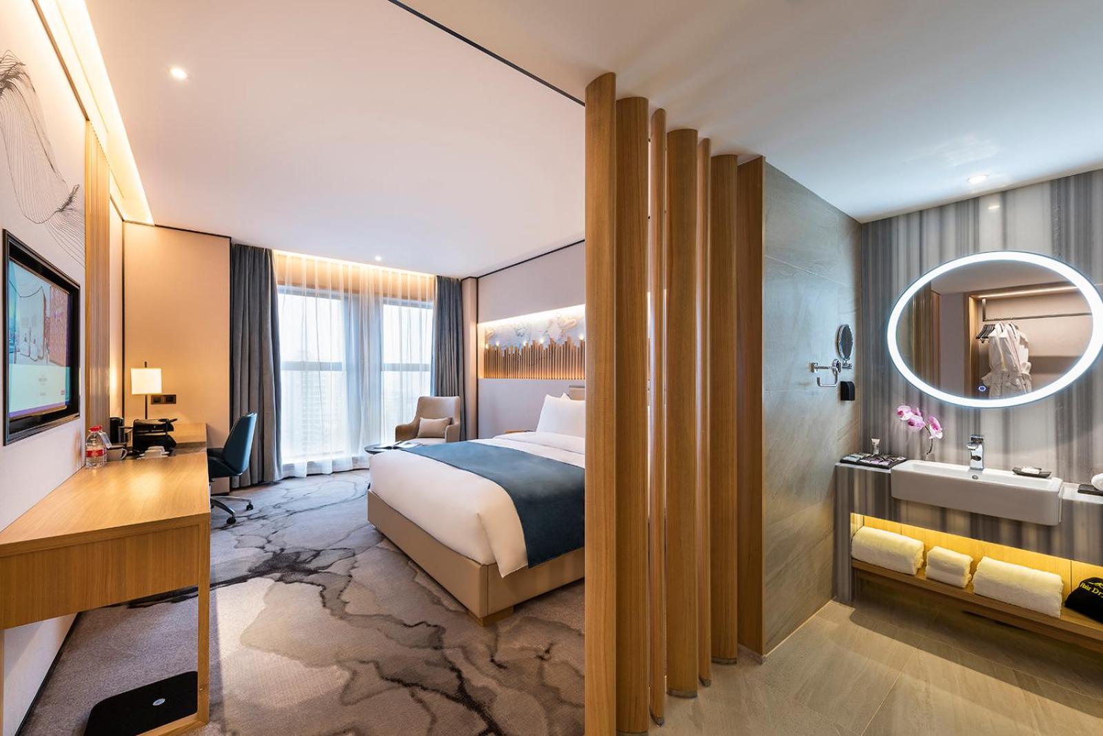 Executive King Room - Photo 2