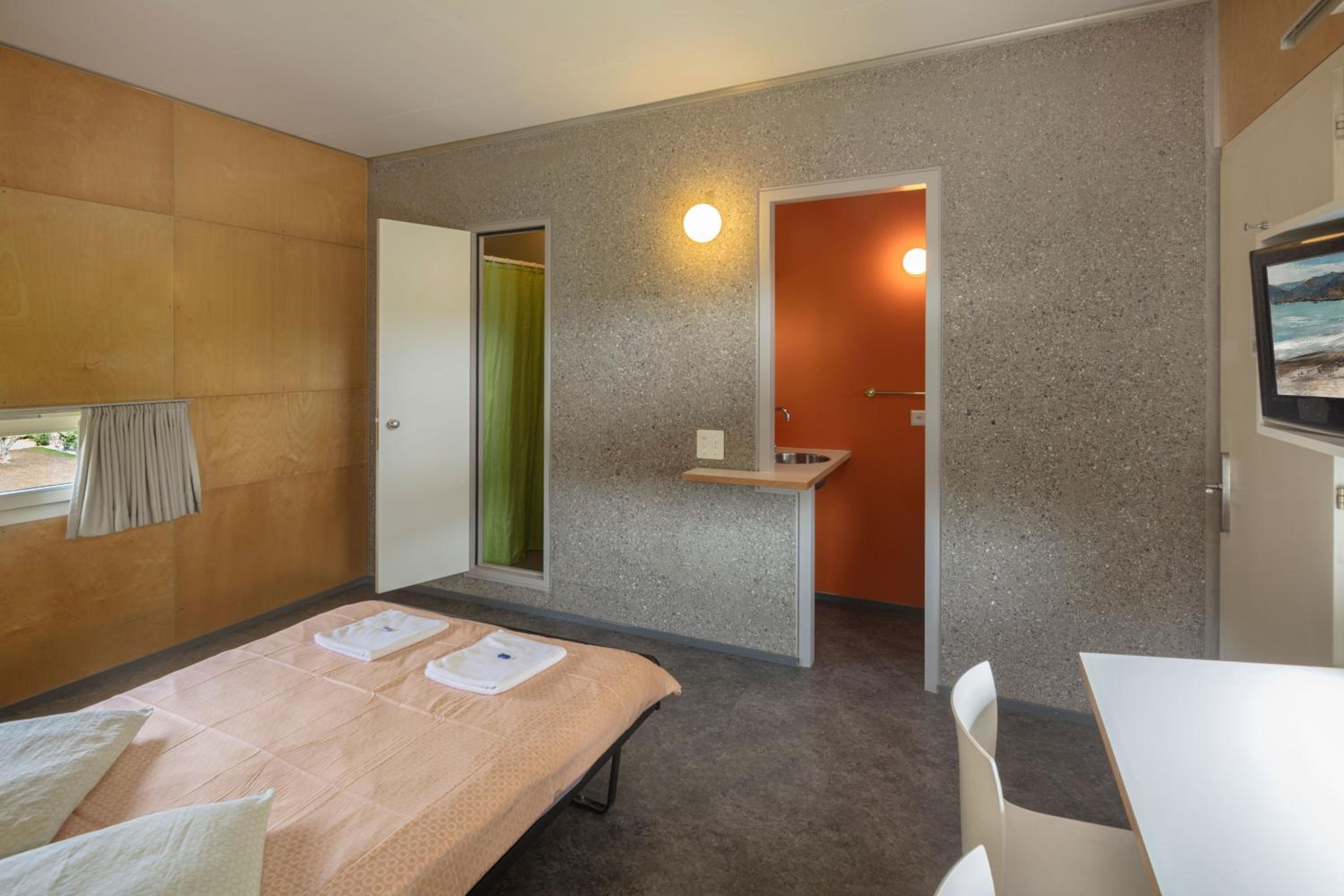 Single Room with Shower photo 1