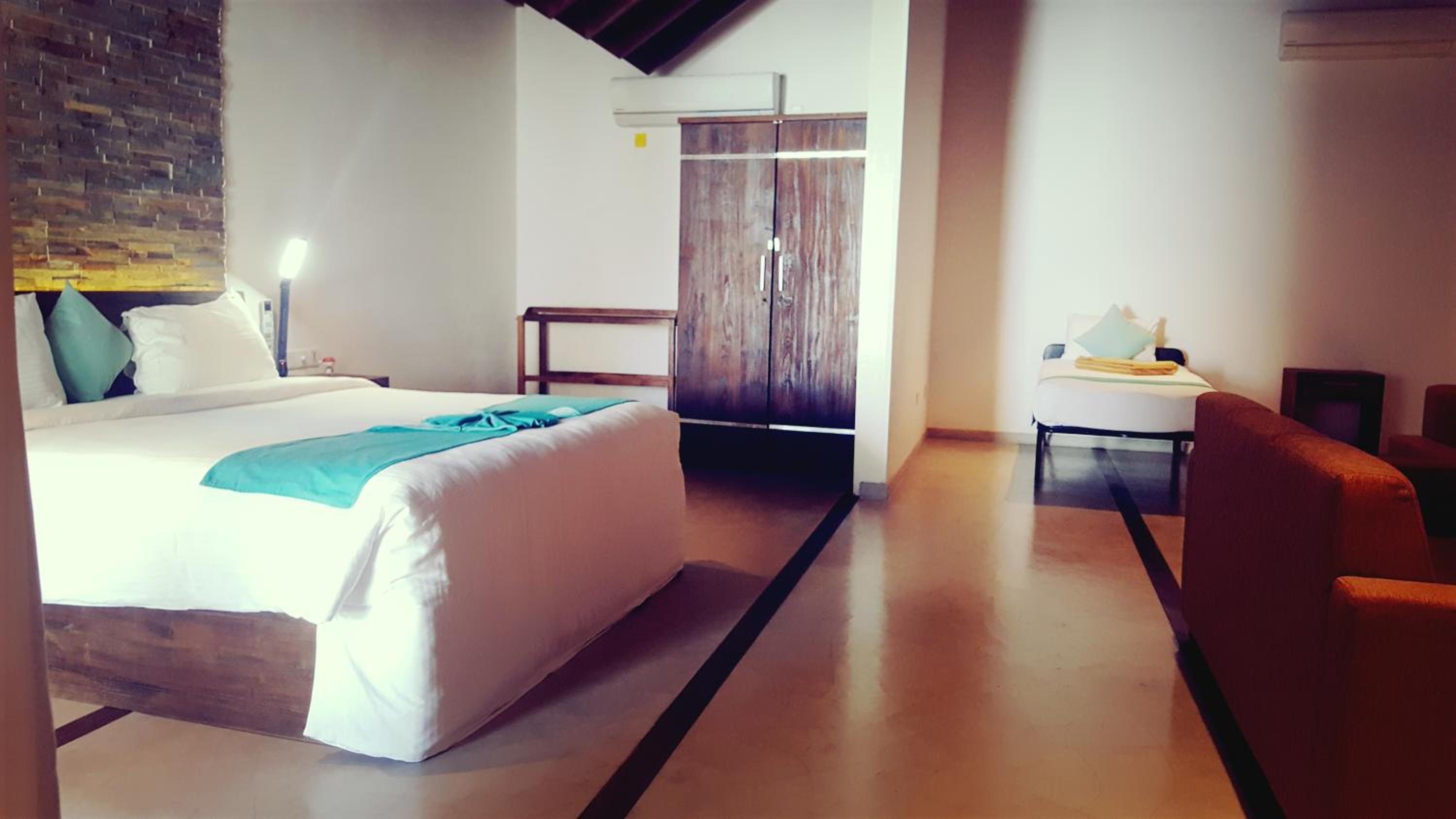Family Room - 15% on Spa Treatments