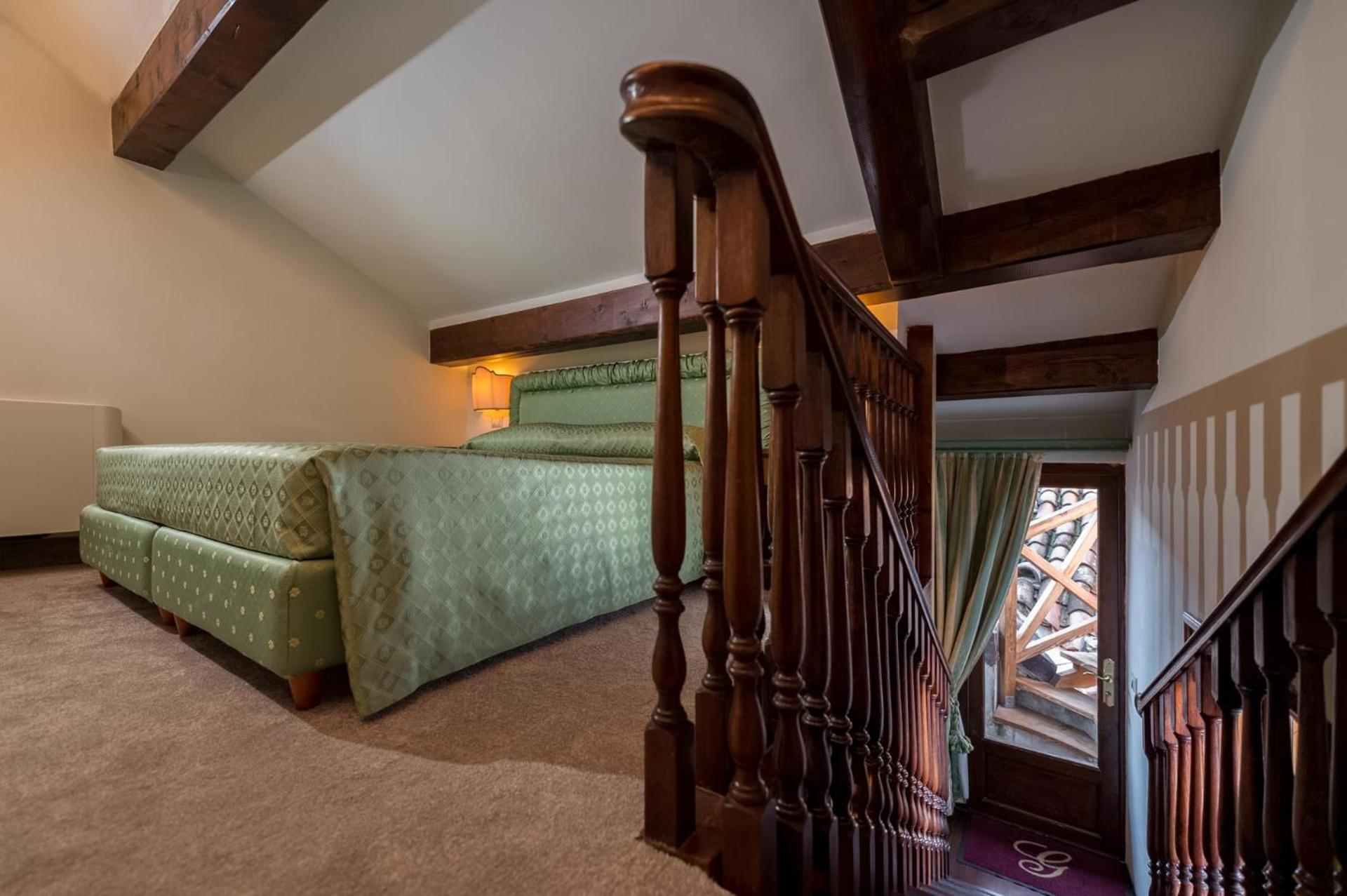 Junior Suite with Terrace