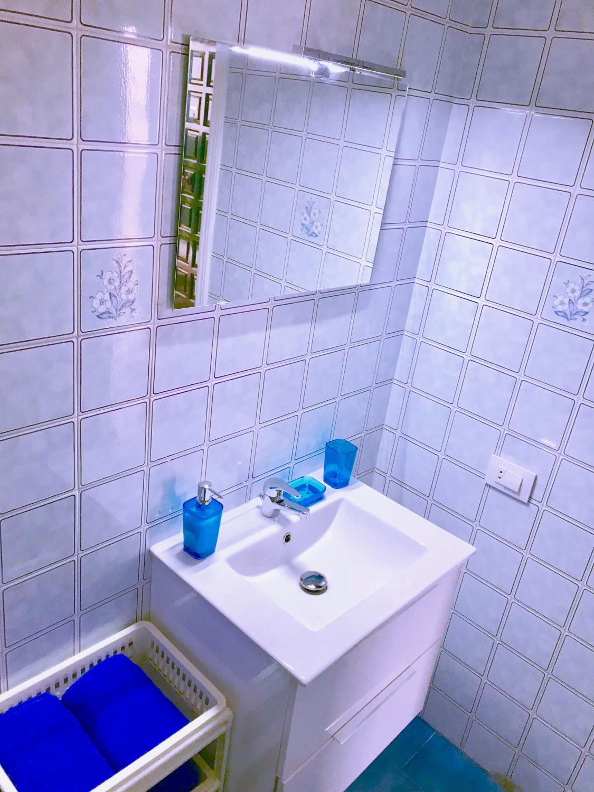 One-Bedroom Apartment - Photo 27
