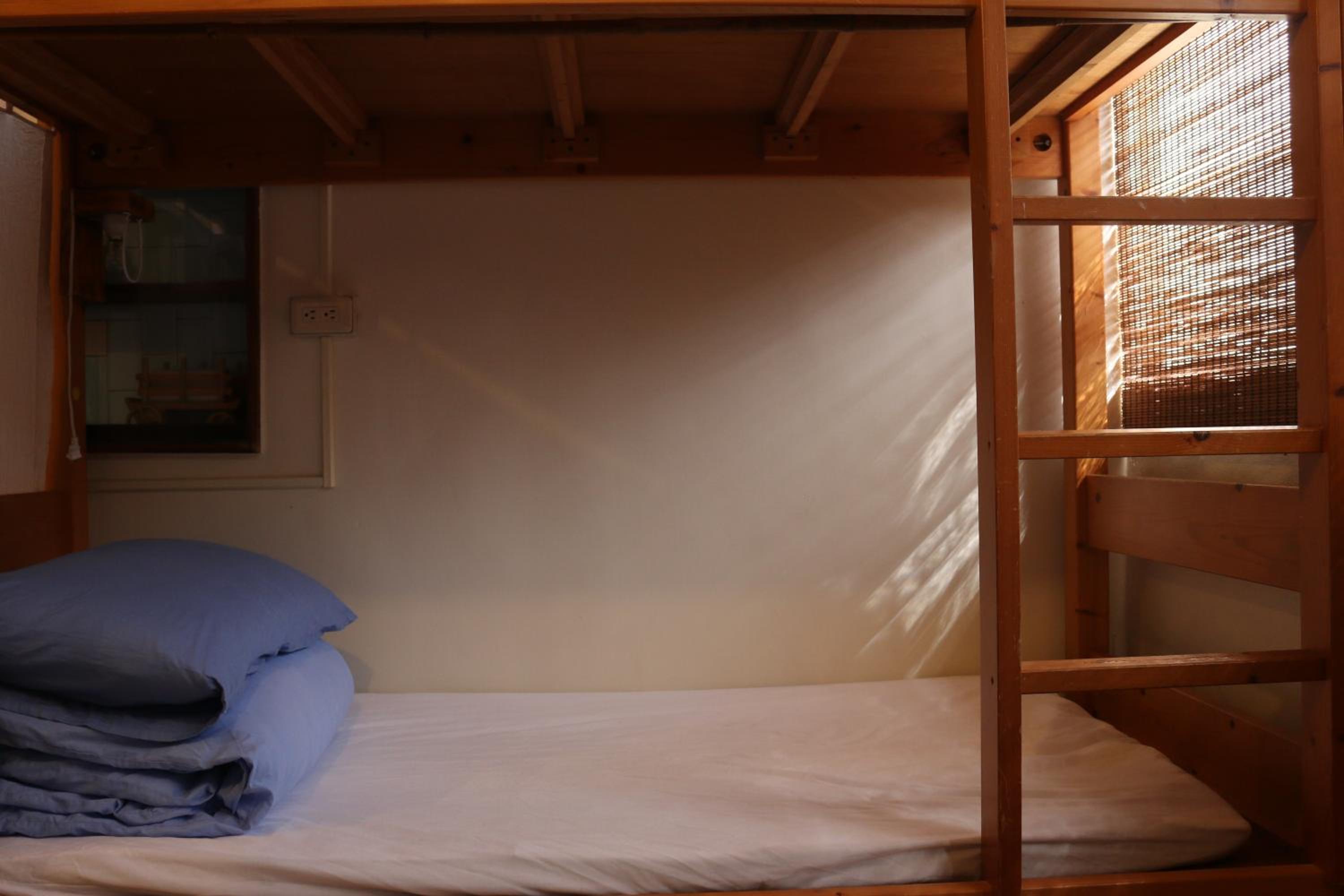 Bed In 10-Bed Mixed Dormitory Room photo 1