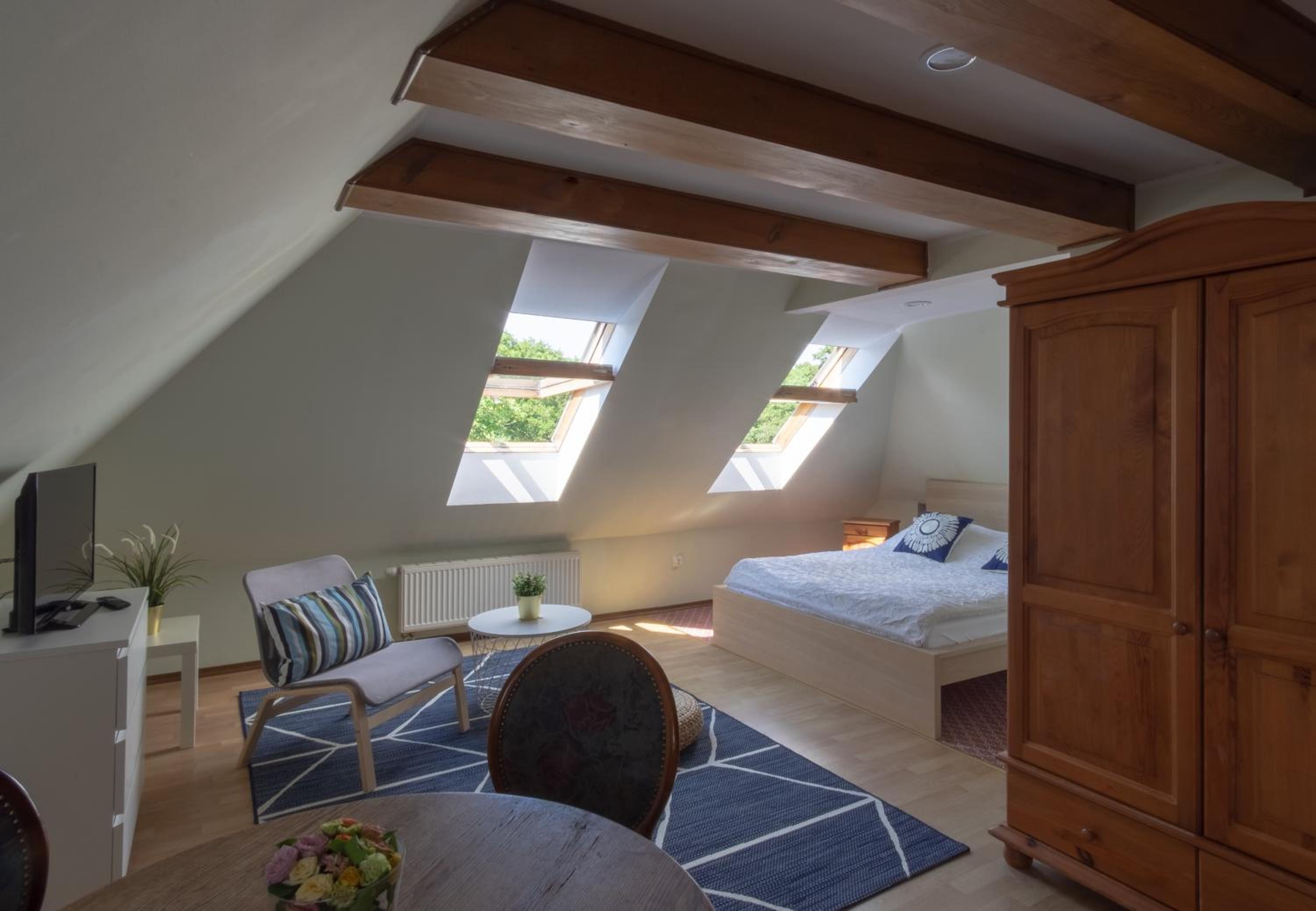 Quadruple Room with Bath photo 1