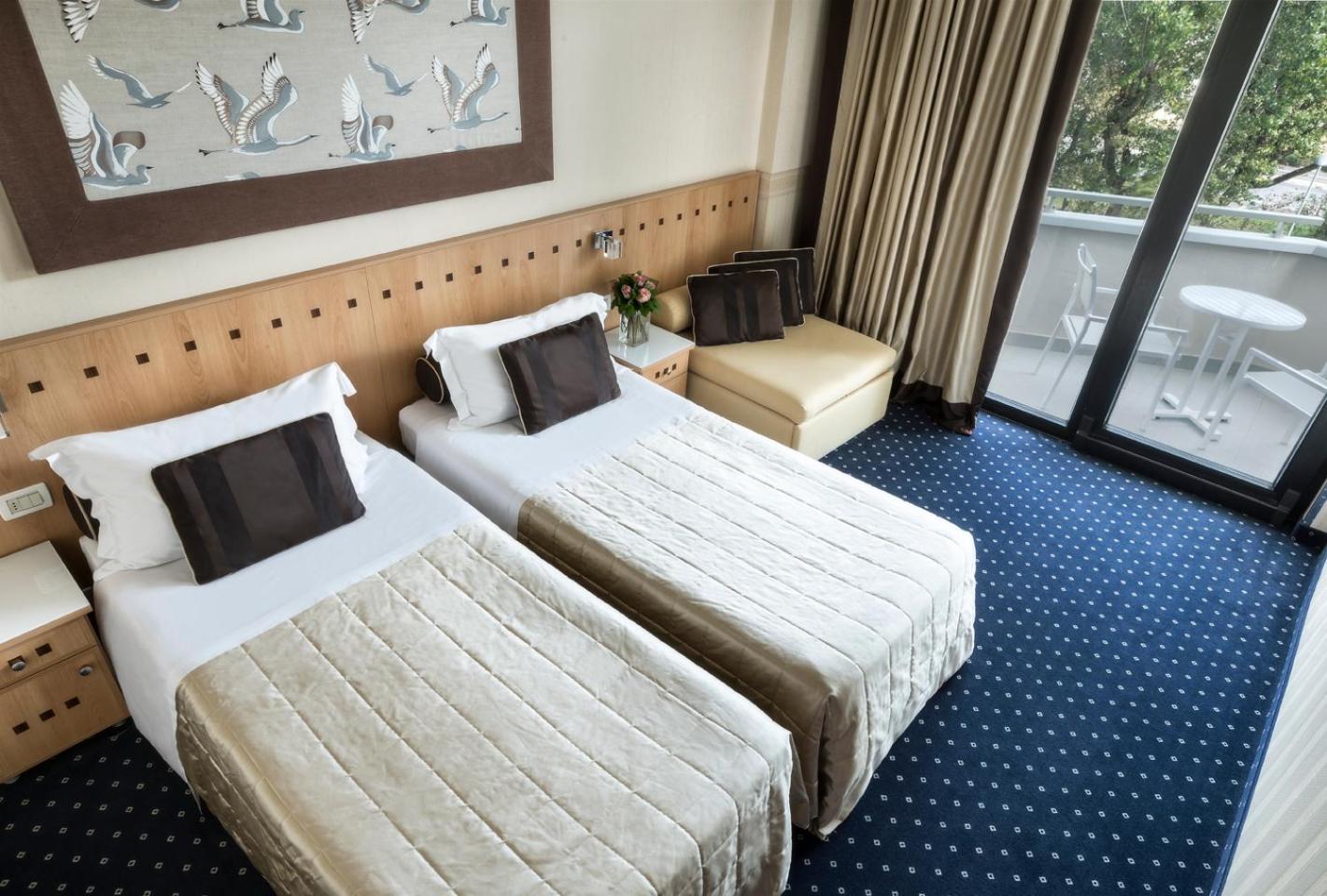Superior Triple Room - Photo 3