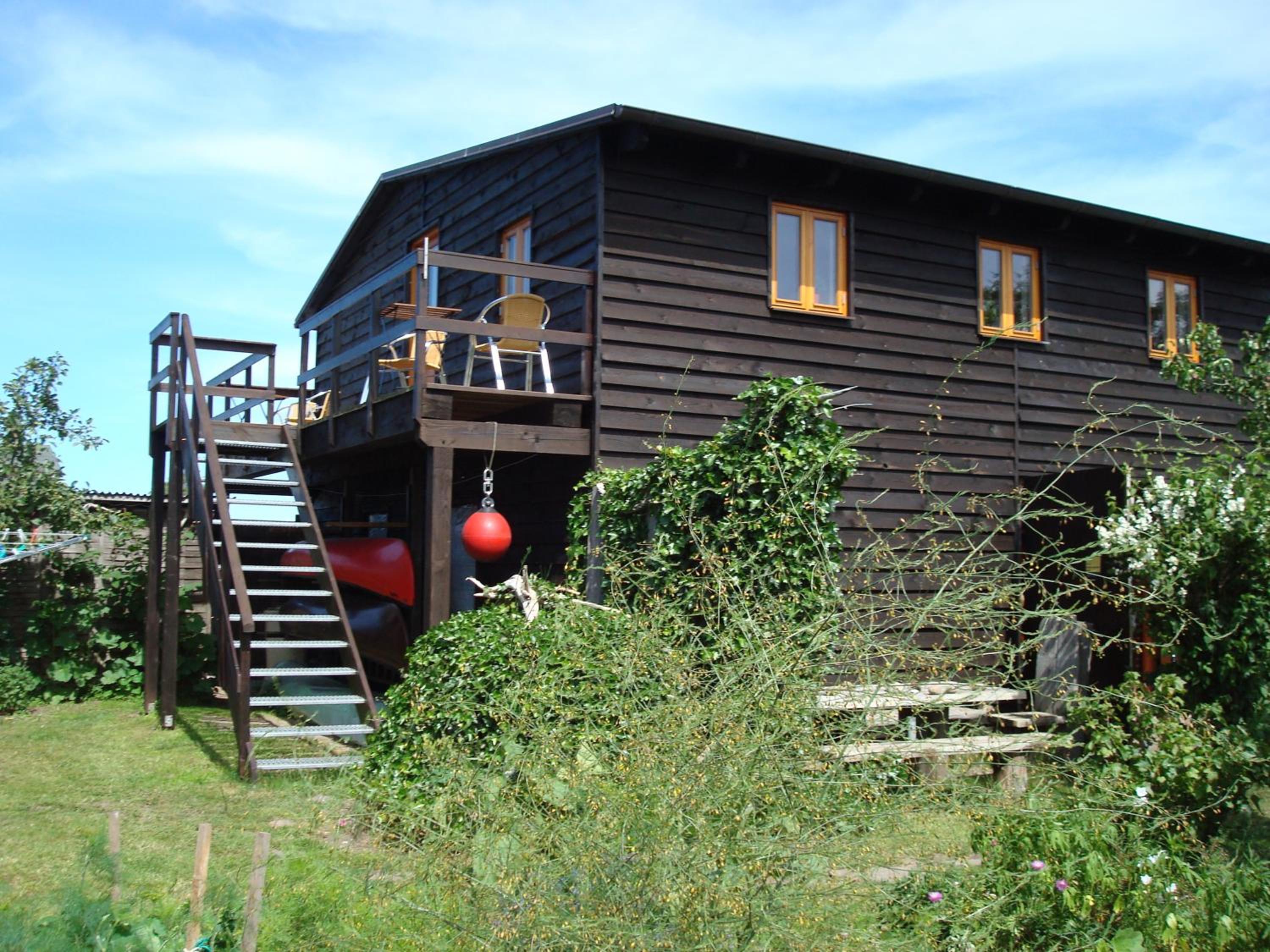 Two-Bedroom Apartment with Balcony (3 Adults + 2 Children) photo 2